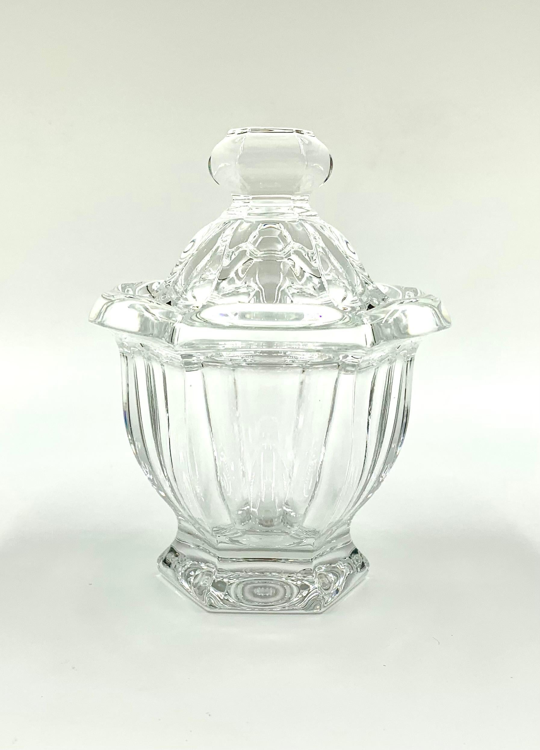 Feine Baccarat Kristall Harcourt Servierstück (Empire) im Angebot