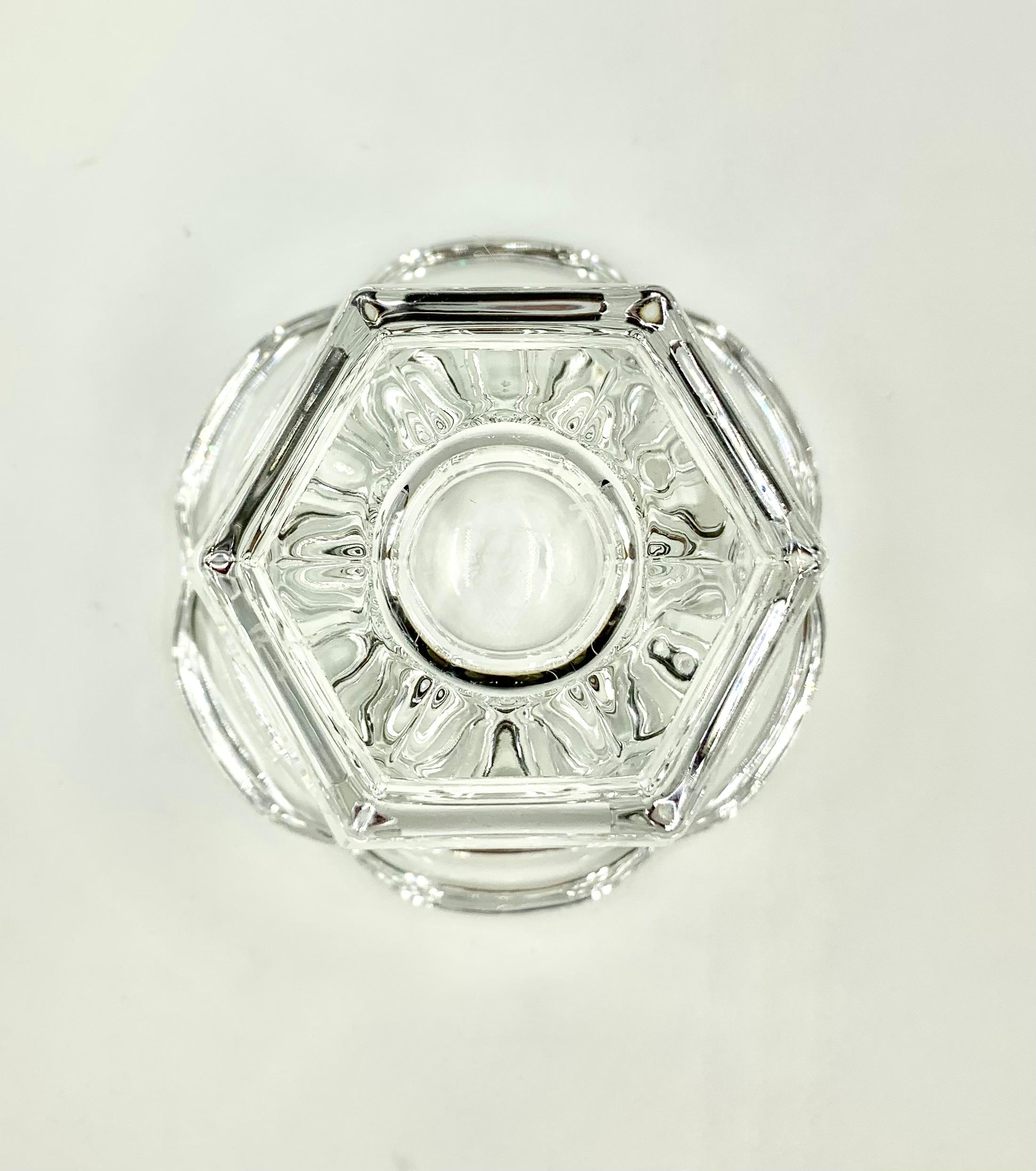 Fine Baccarat Crystal Harcourt Serving Piece In Excellent Condition For Sale In New York, NY