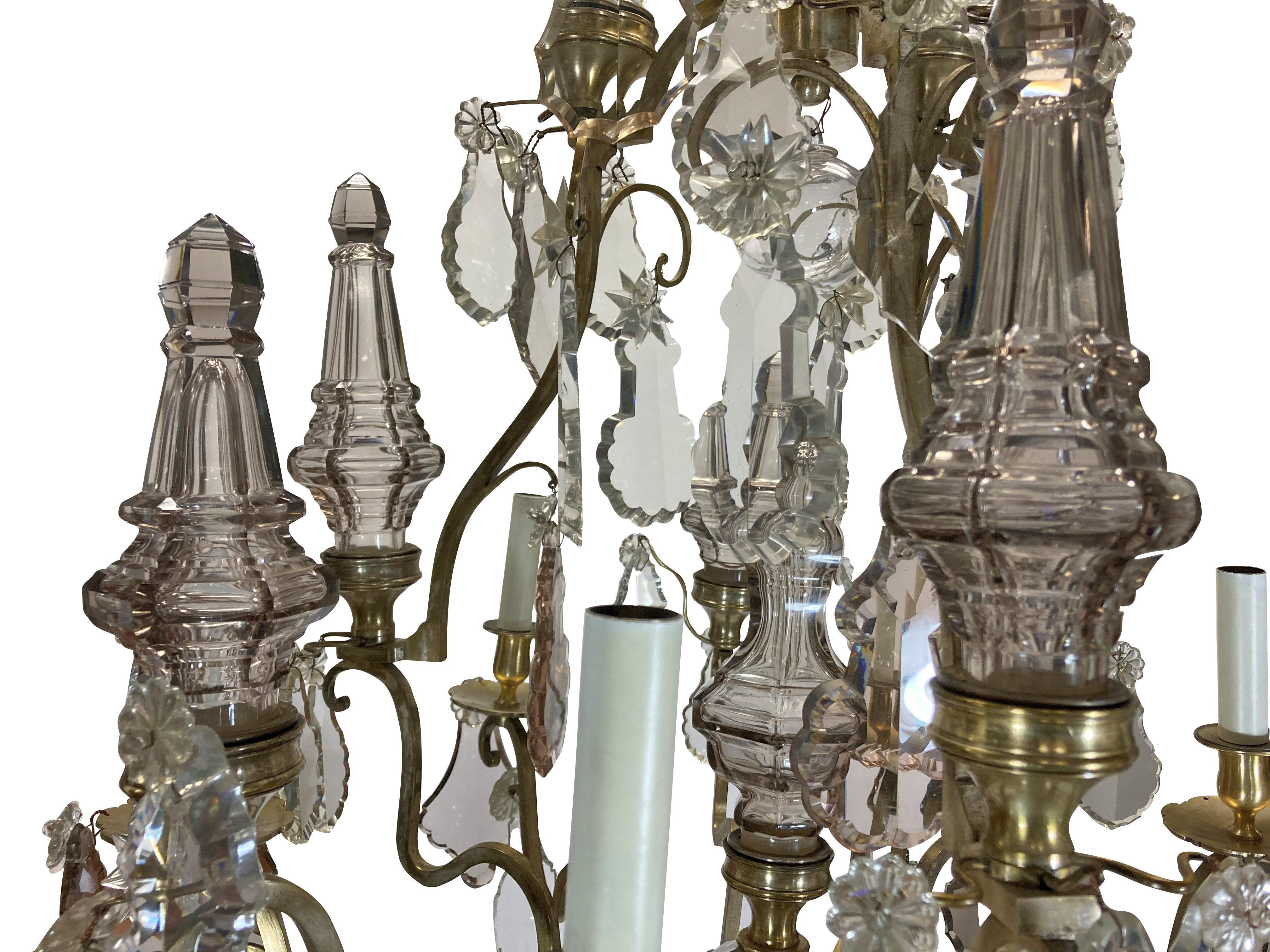 Début du 20ème siècle Lustre de style Louis XV en cristal taillé de Baccarat en vente