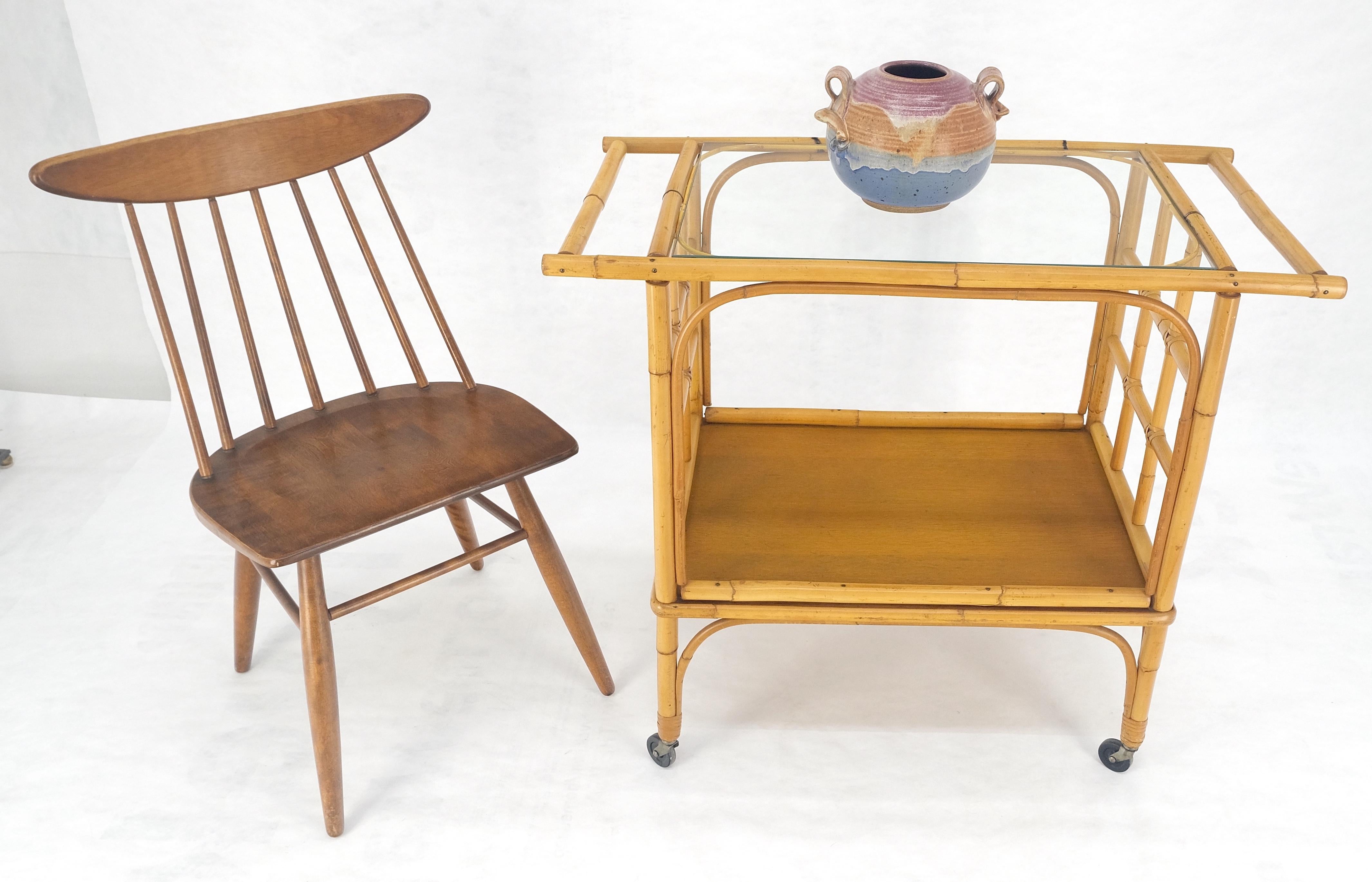 Fine Bamboo c1970s 2 Tier glass Top Serving Bar Cart on Wheels Mid Century MINT! en vente 7