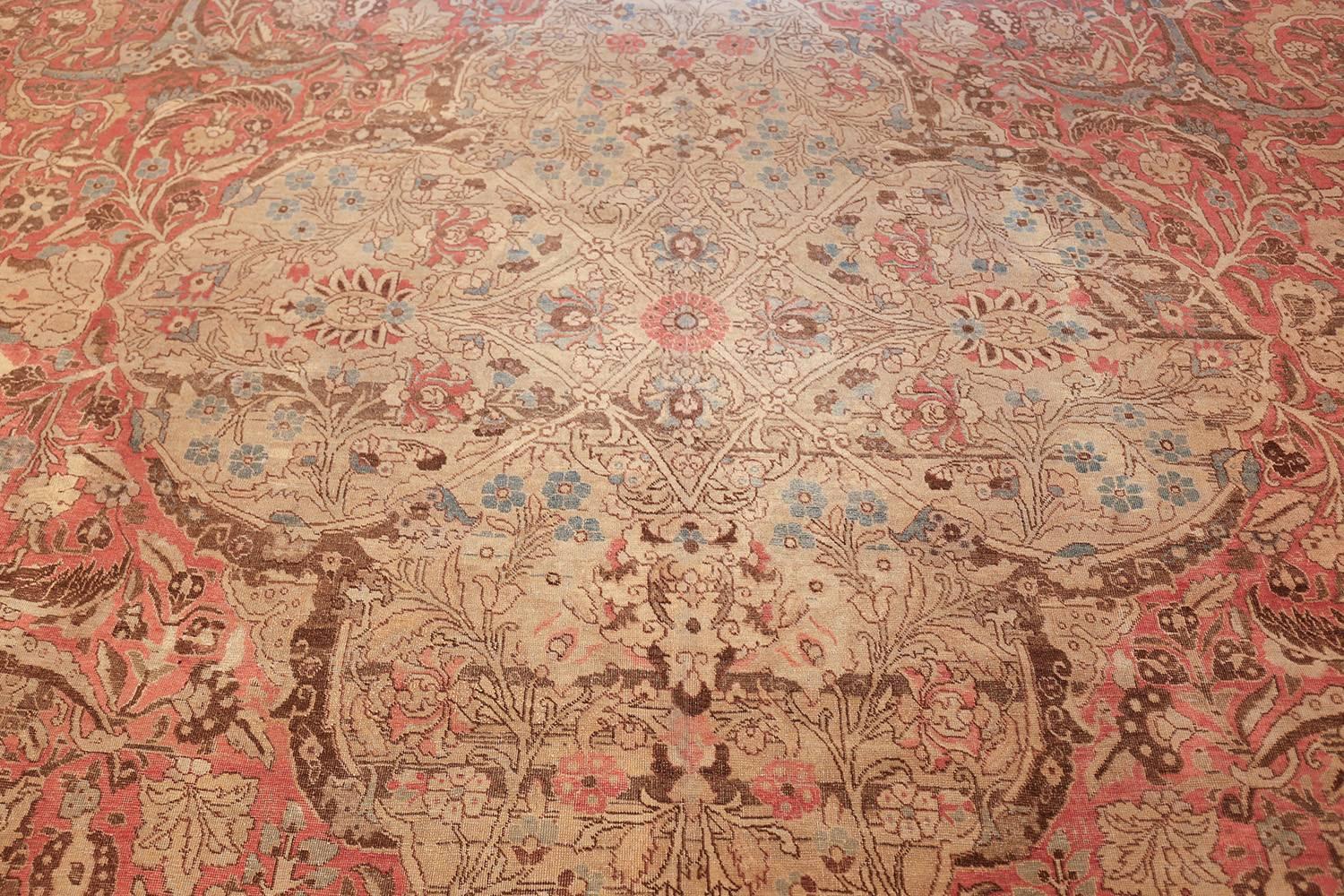 Antico tappeto Tabriz persiano di dimensioni da palazzo. 18 piedi x 25 piedi In condizioni ottime in vendita a New York, NY