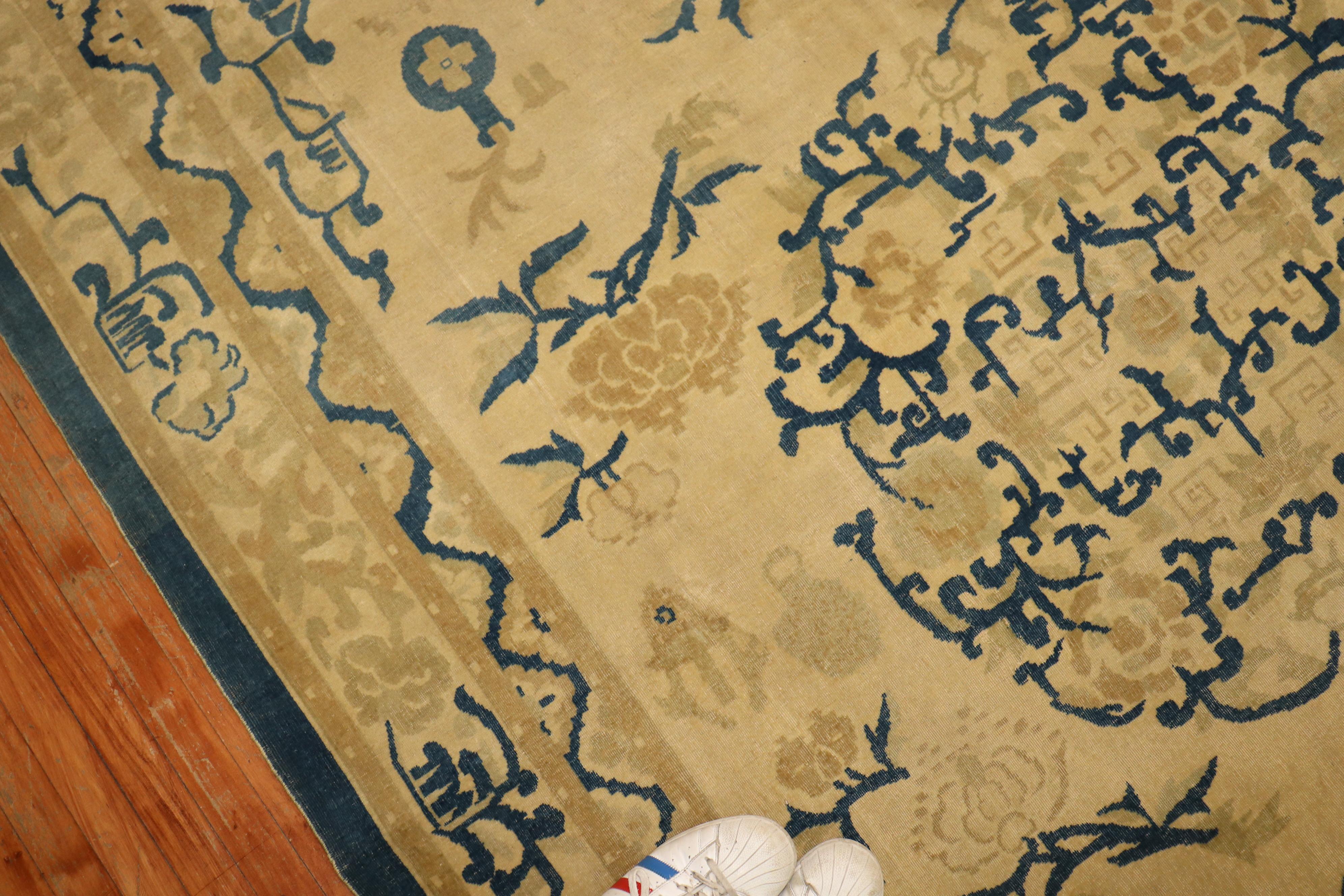 Fine Beige Blue Antique Indo-Chinese Rug In Good Condition For Sale In New York, NY