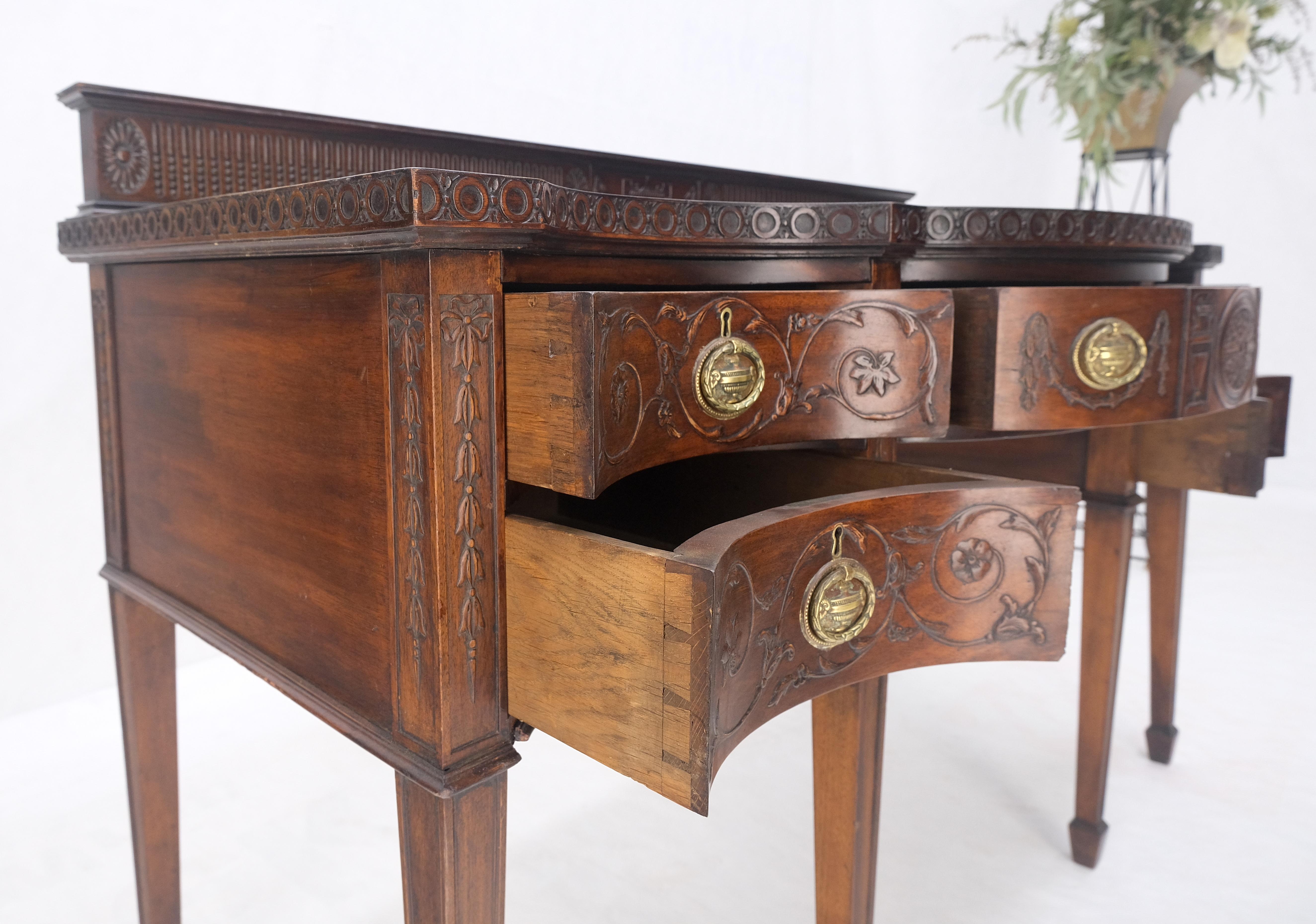 19th Century Fine Bench Made Carved Mahogany Serpentine Front  Dovetail Drawers Vanity Desk For Sale