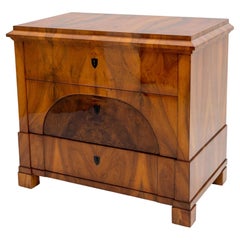 Fine Biedermeier Chest of Drawers