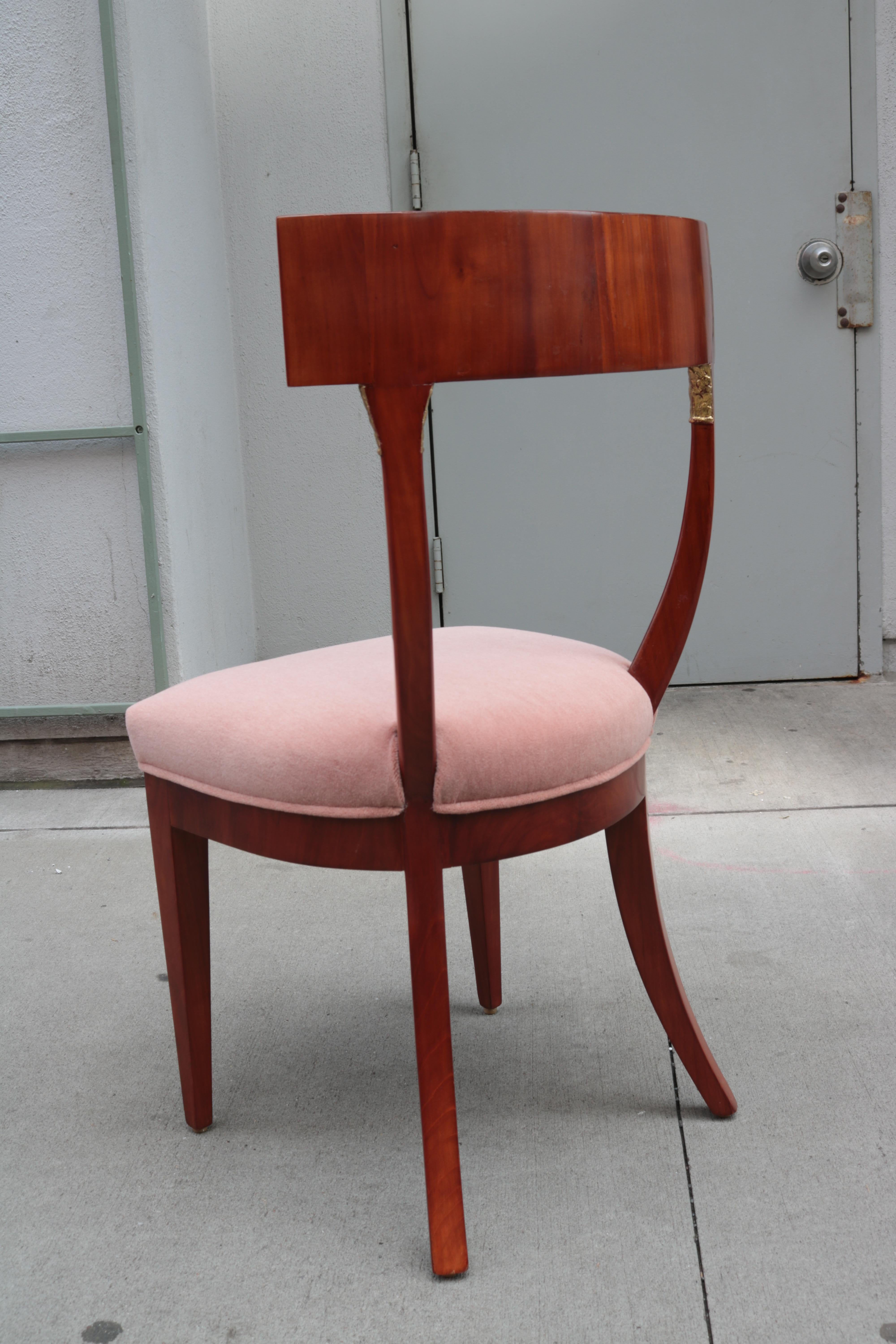 Fine Biedermeier Side Chair In Good Condition In New York, NY