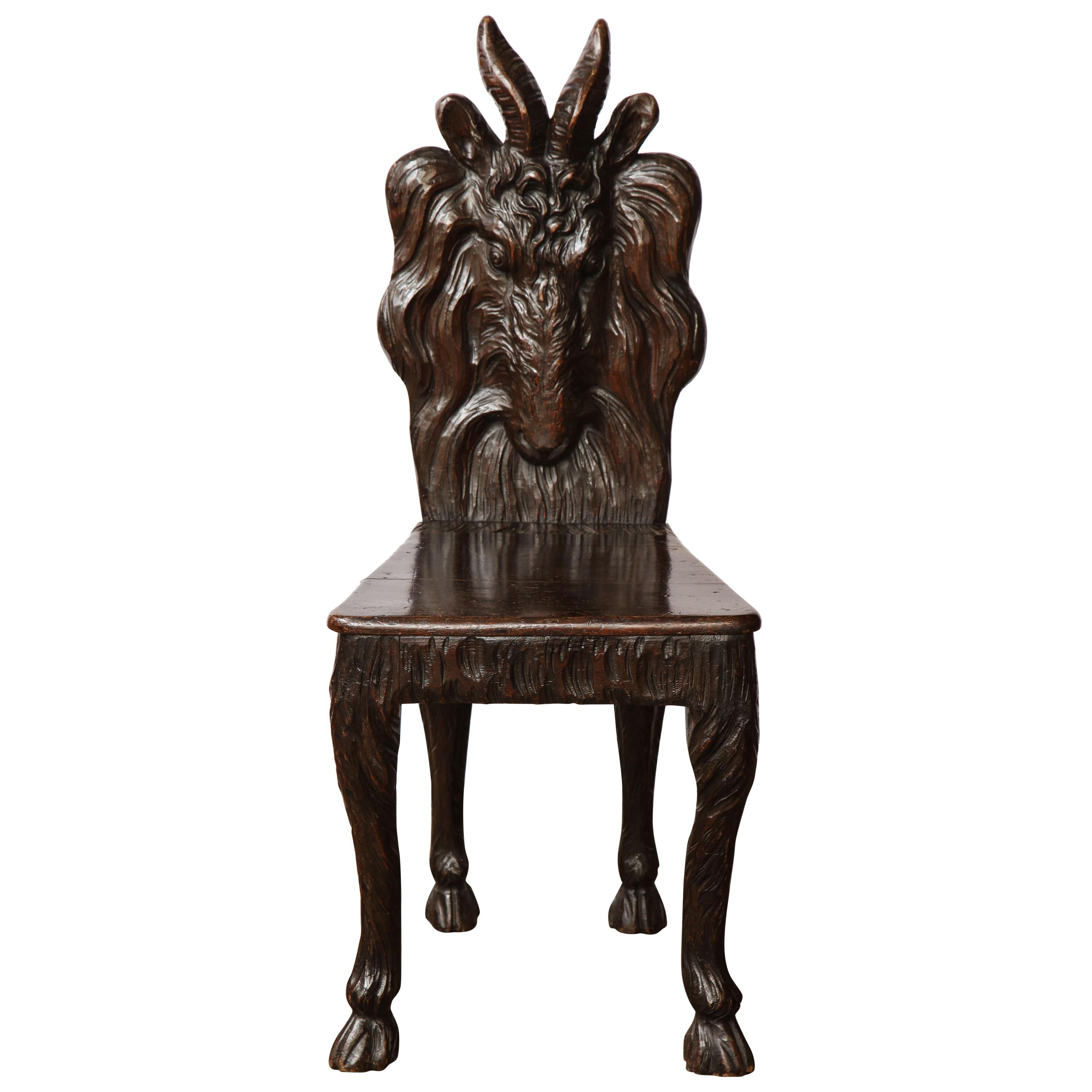 Silla de cabra tallada en venta