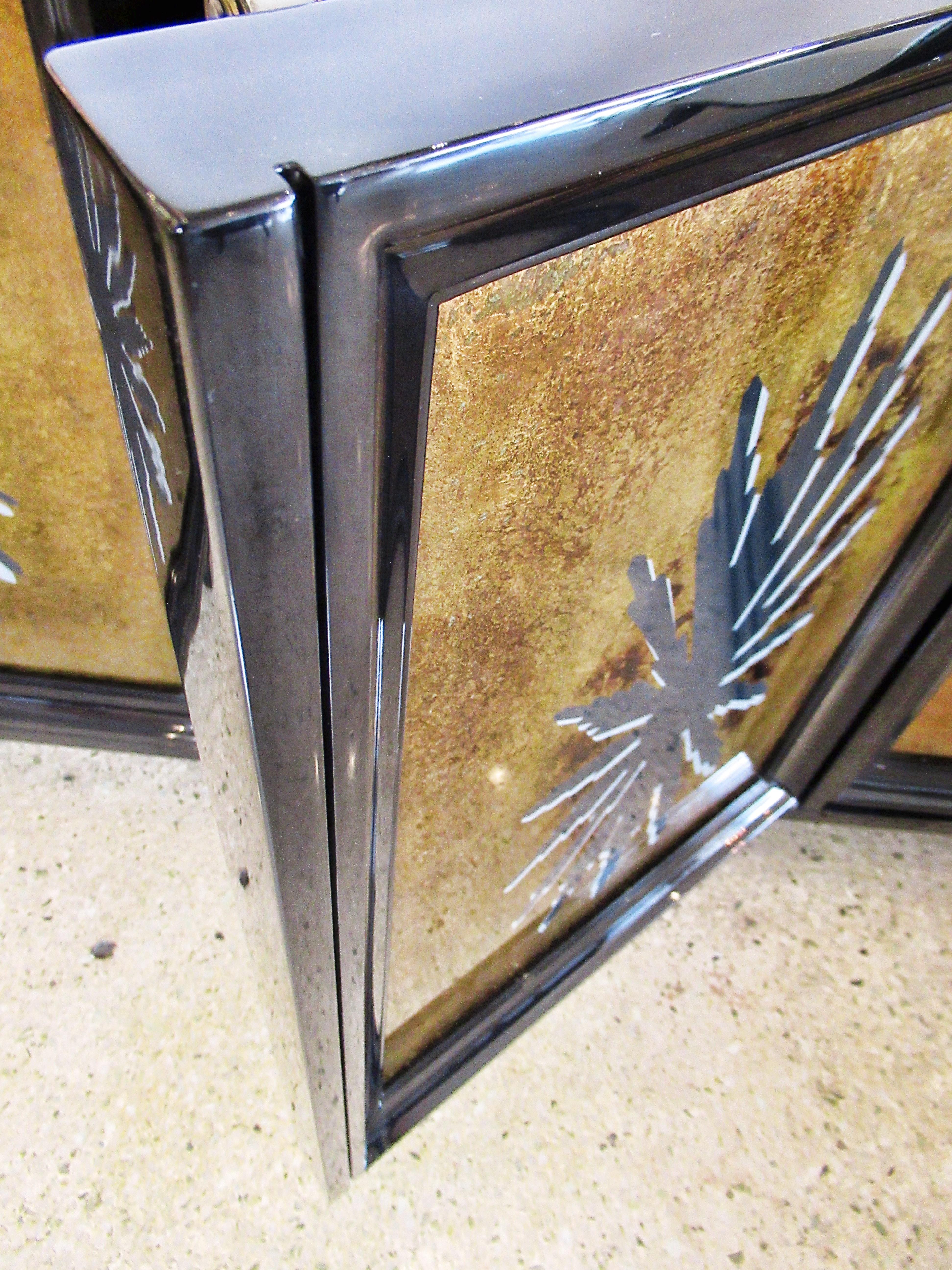 Fine Black Lacquer and Églomisé Glass Front 3-Door Credenza, Tony Duquette 1