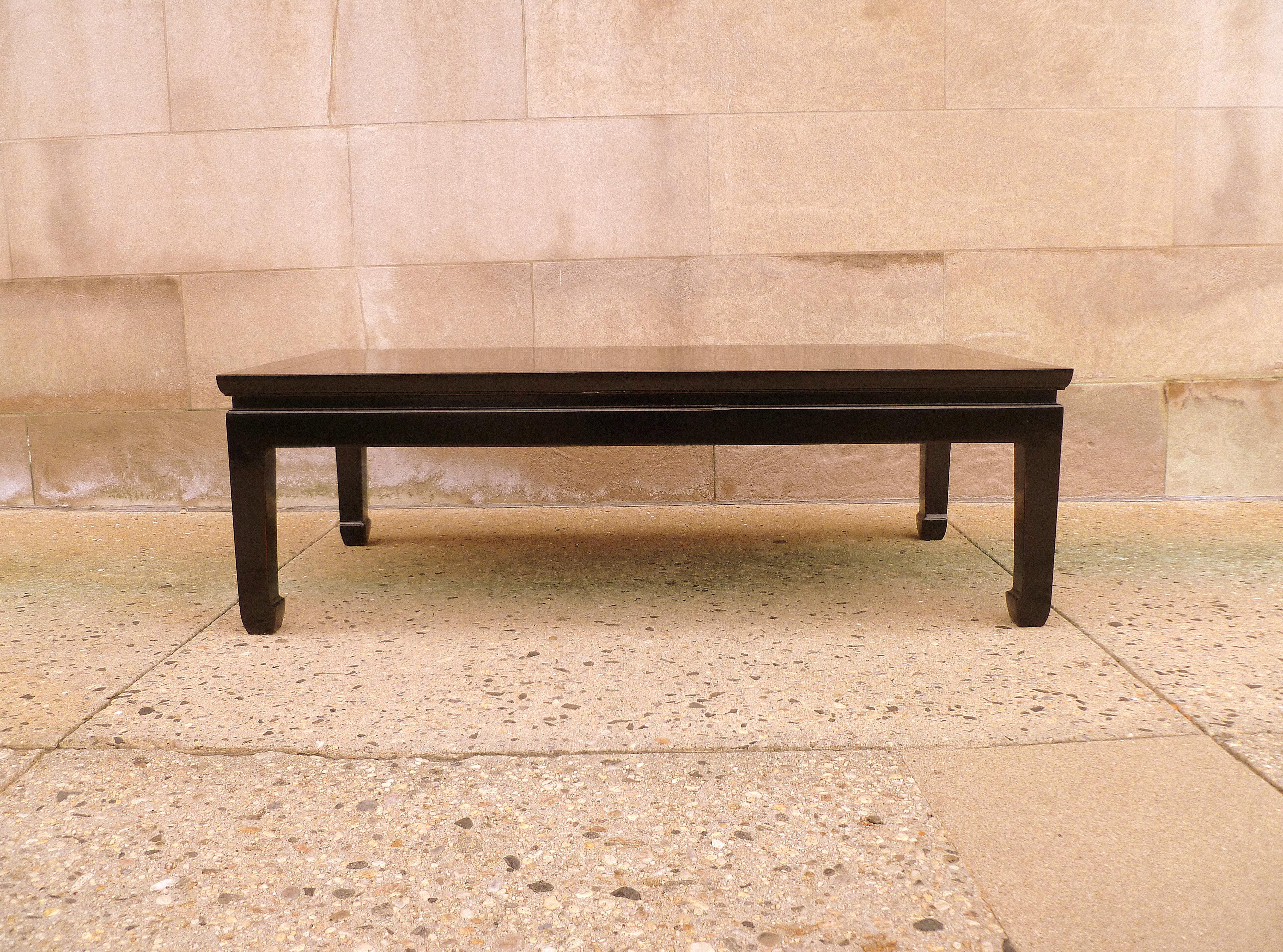 simple and elegant black lacquer low table, beautiful form and color.
We carry fine quality furniture with elegant finished and has been appeared many times in 