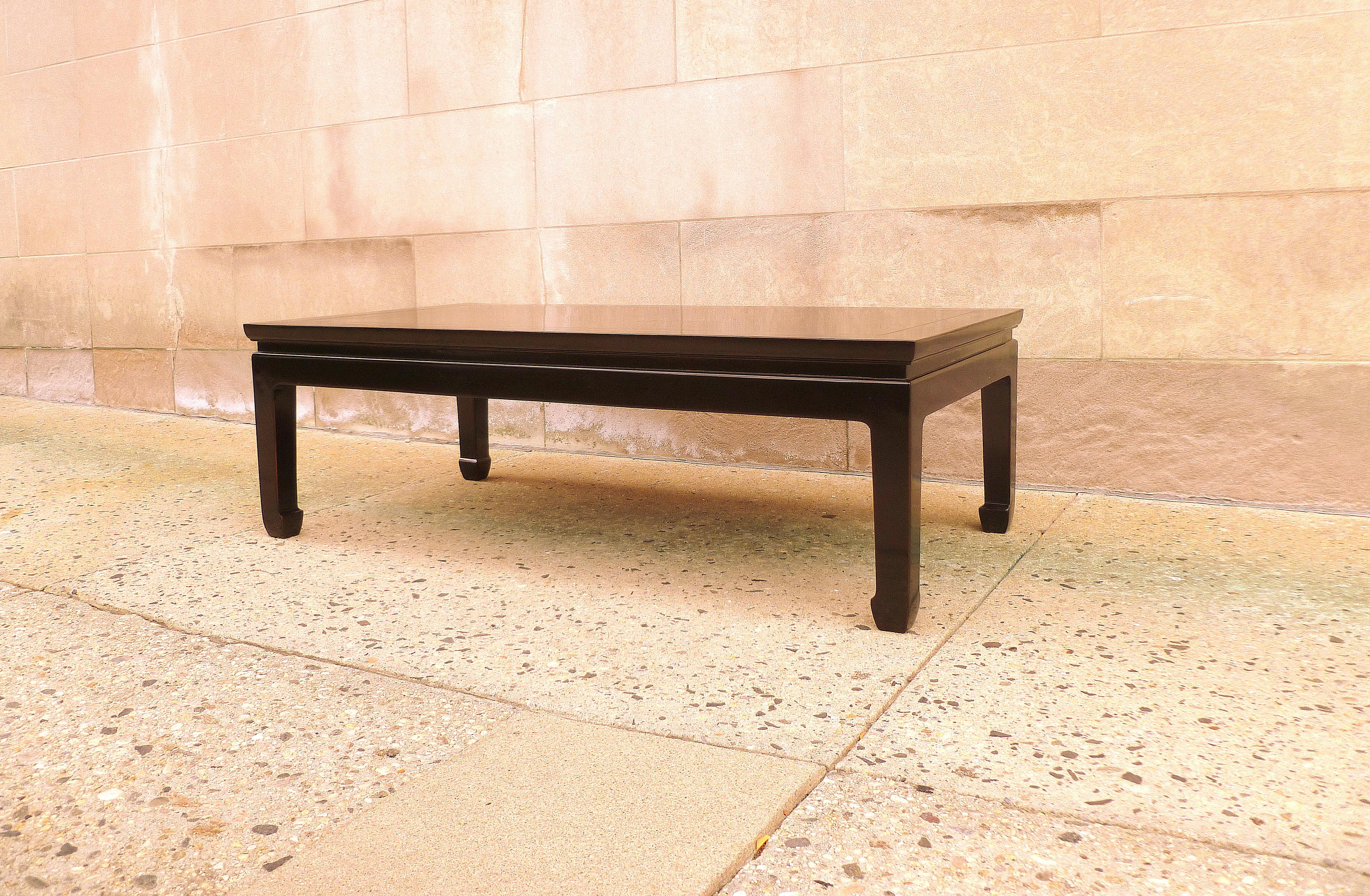 Chinese Fine Black Lacquer Coffee Table