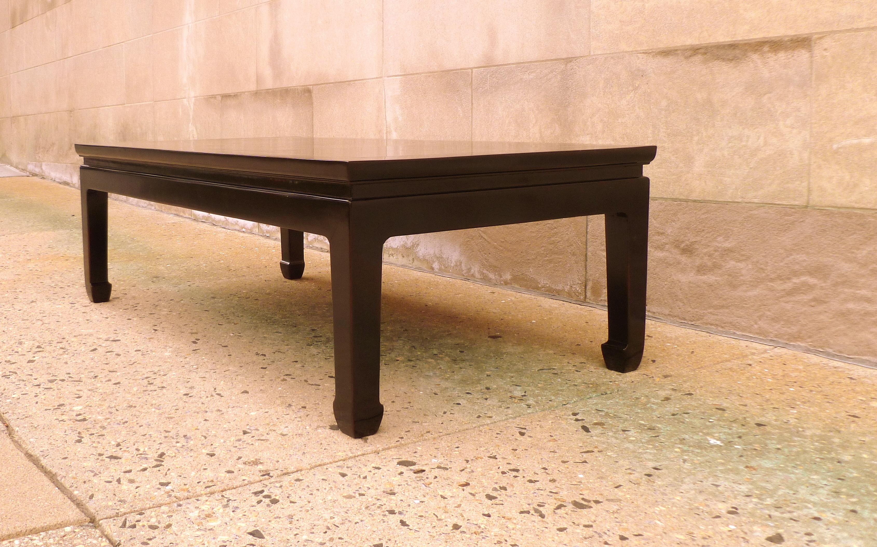 Fine Black Lacquer Coffee Table In Excellent Condition For Sale In Greenwich, CT