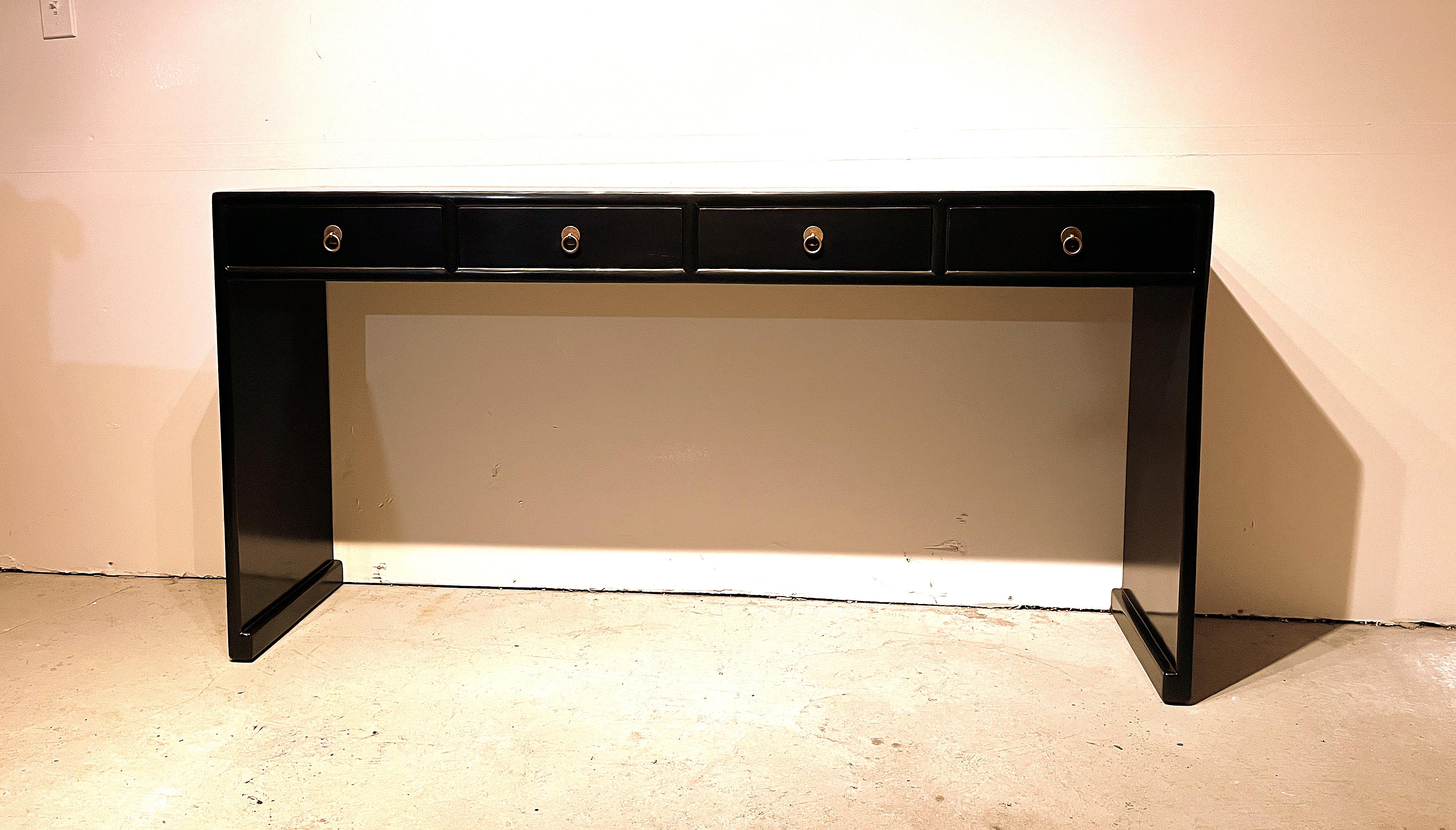 Mesa consola de laca negra fina Chino en venta