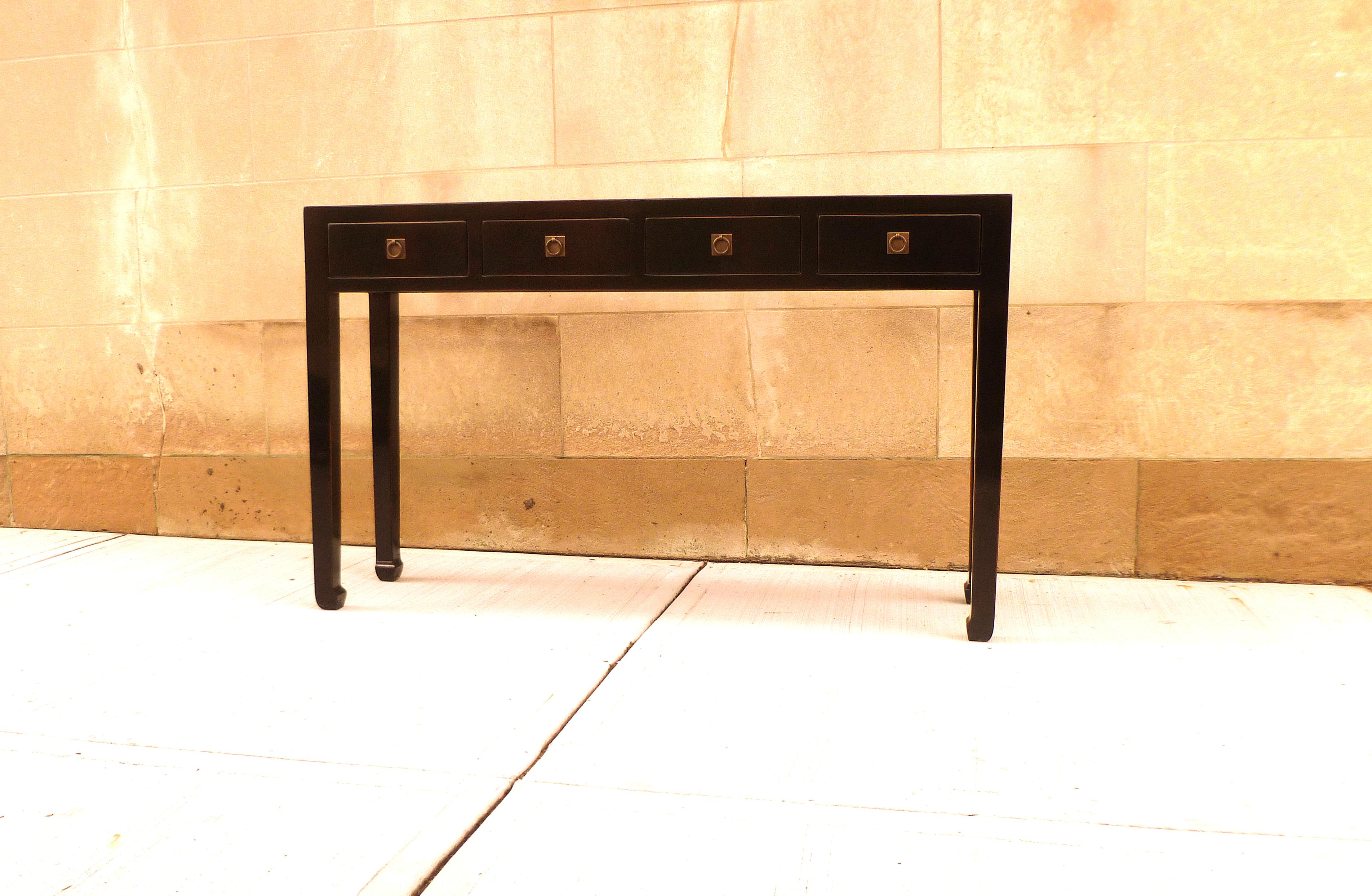 Fine Black Lacquer Console Table (Chinesisch)