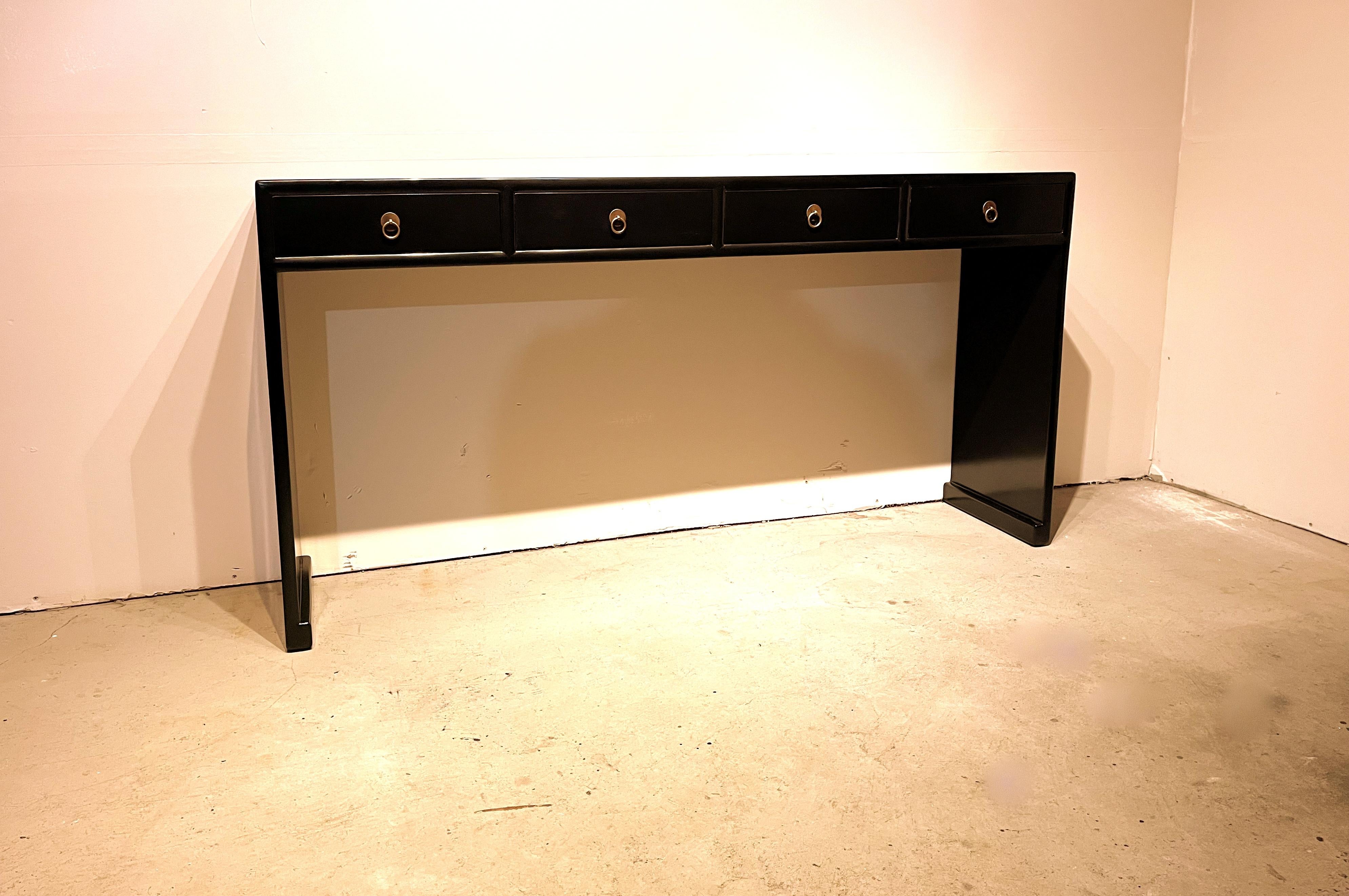 Mesa consola de laca negra fina Pulido en venta