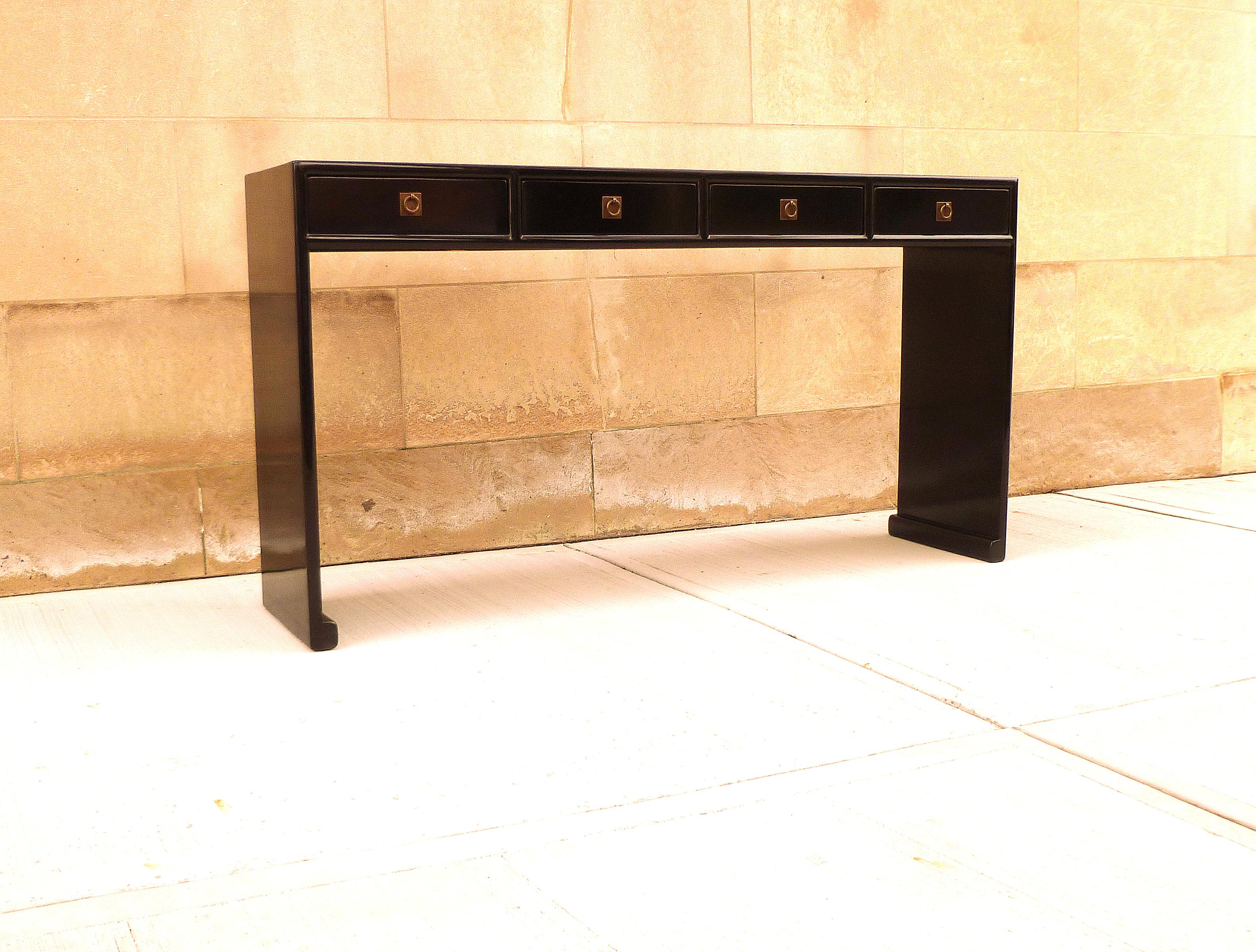 Fine Black Lacquer Console Table In Excellent Condition In Greenwich, CT