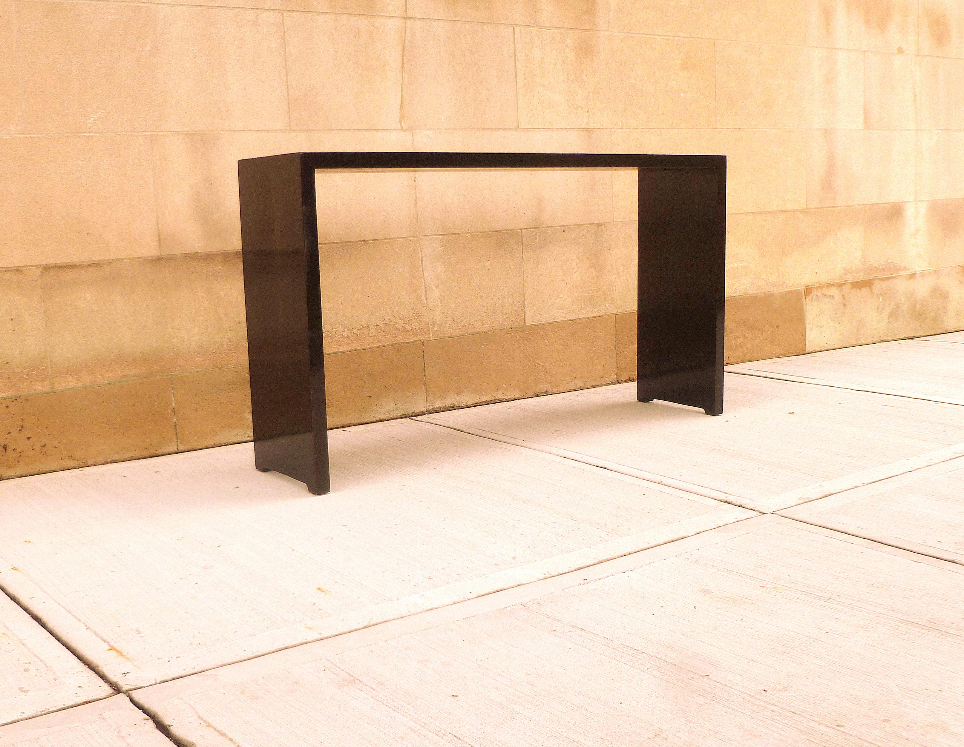 Fine Black Lacquer Console Table In Excellent Condition In Greenwich, CT