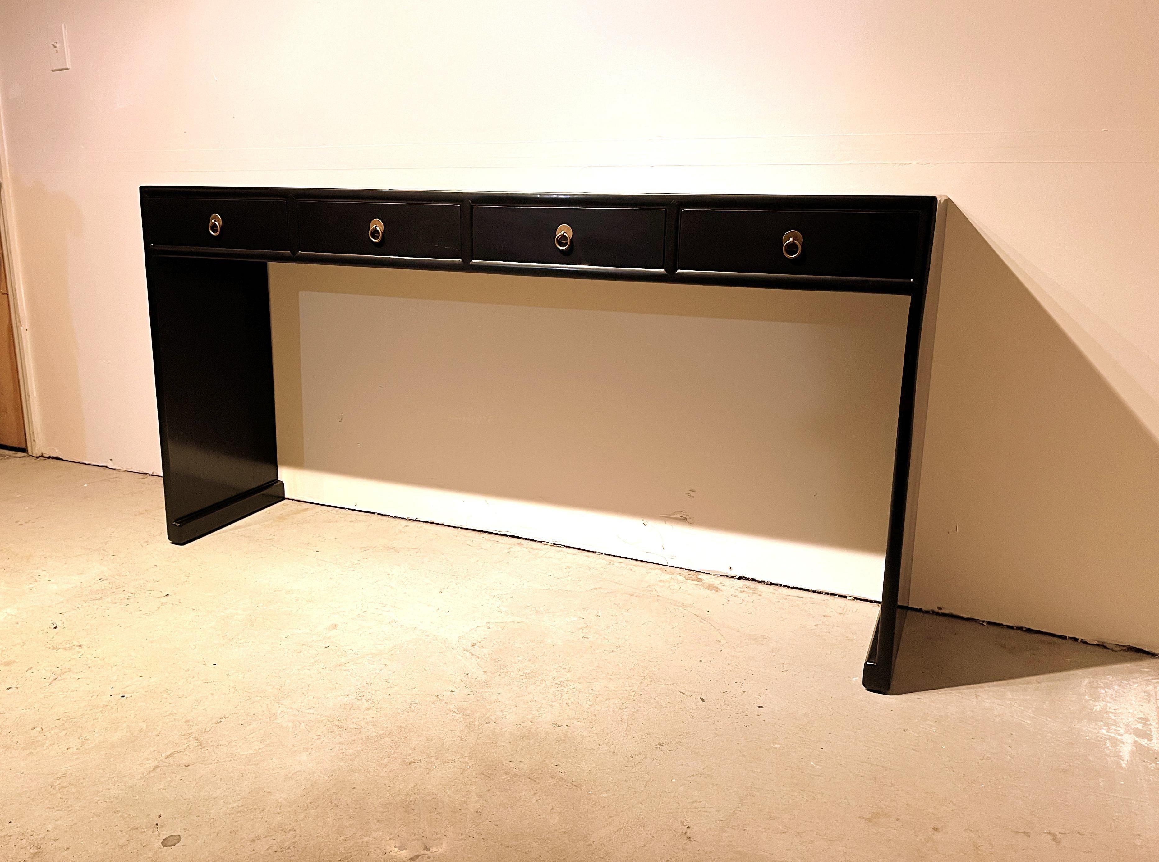 Mesa consola de laca negra fina siglo XX en venta