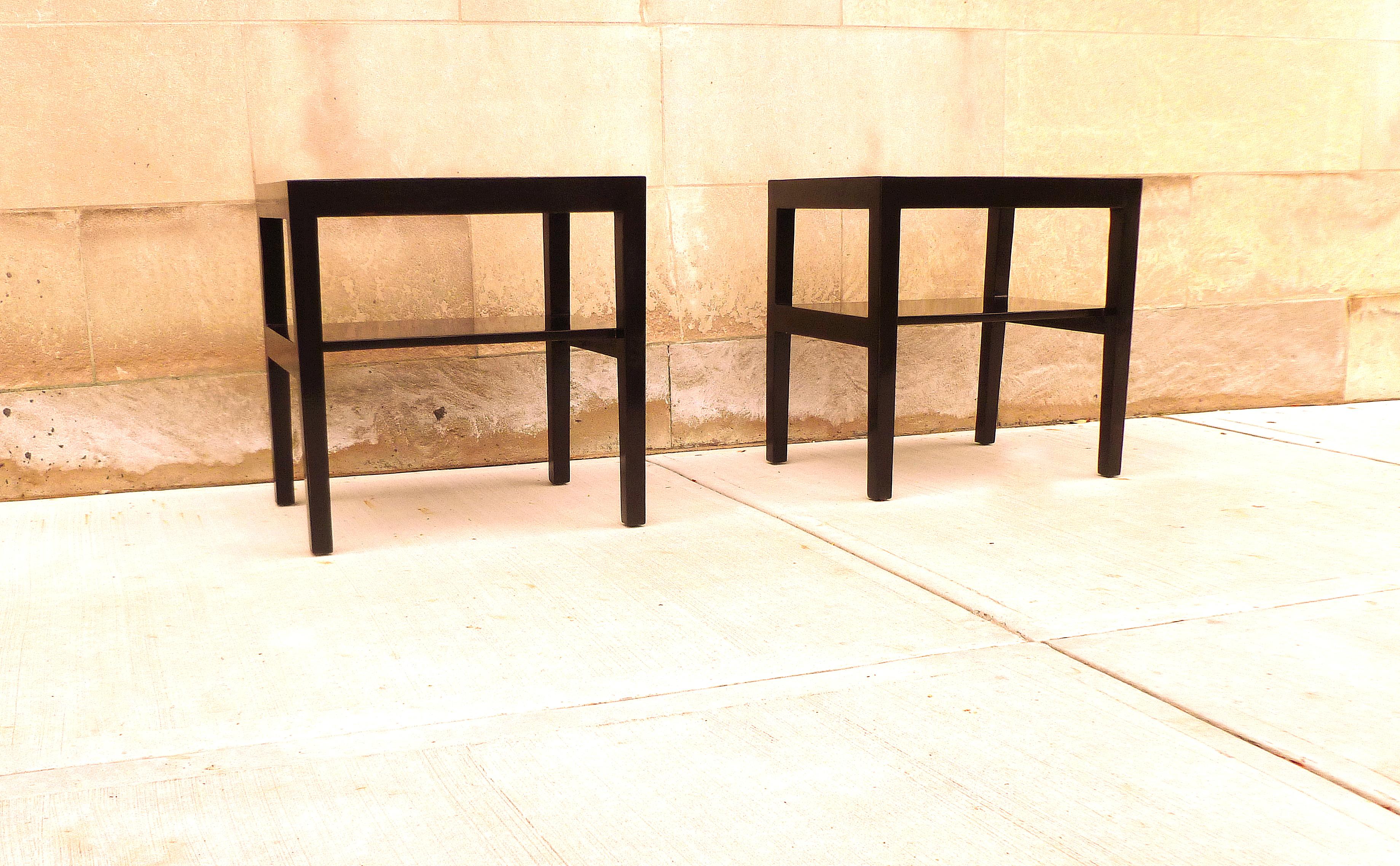 Fine Black Lacquer End Tables In Excellent Condition In Greenwich, CT