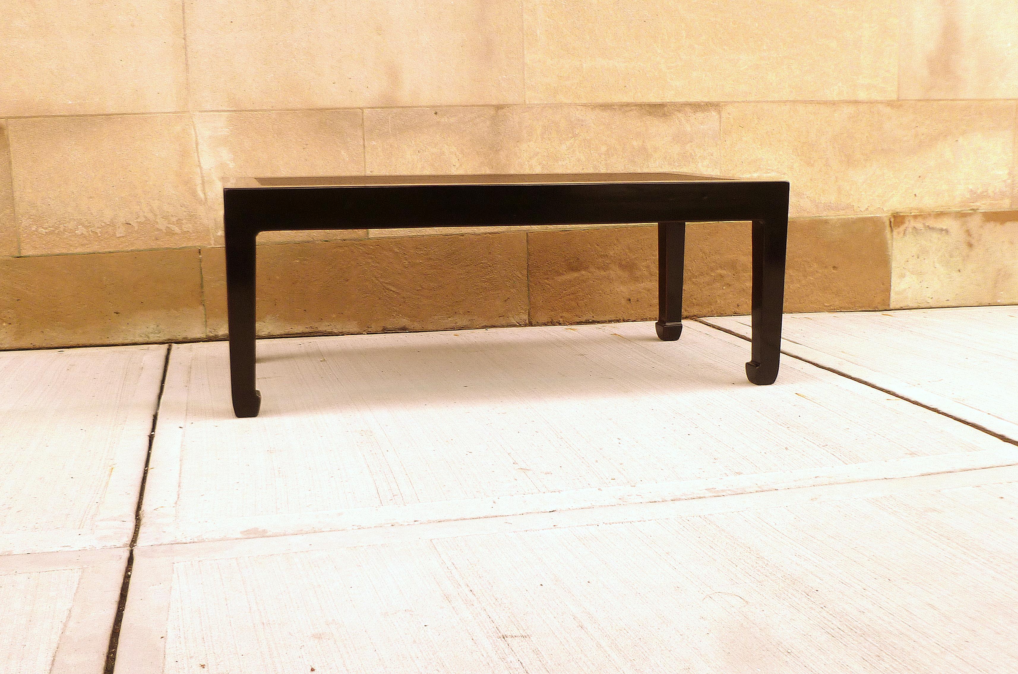 Fine Black Lacquer Low Table with Canned Top 2