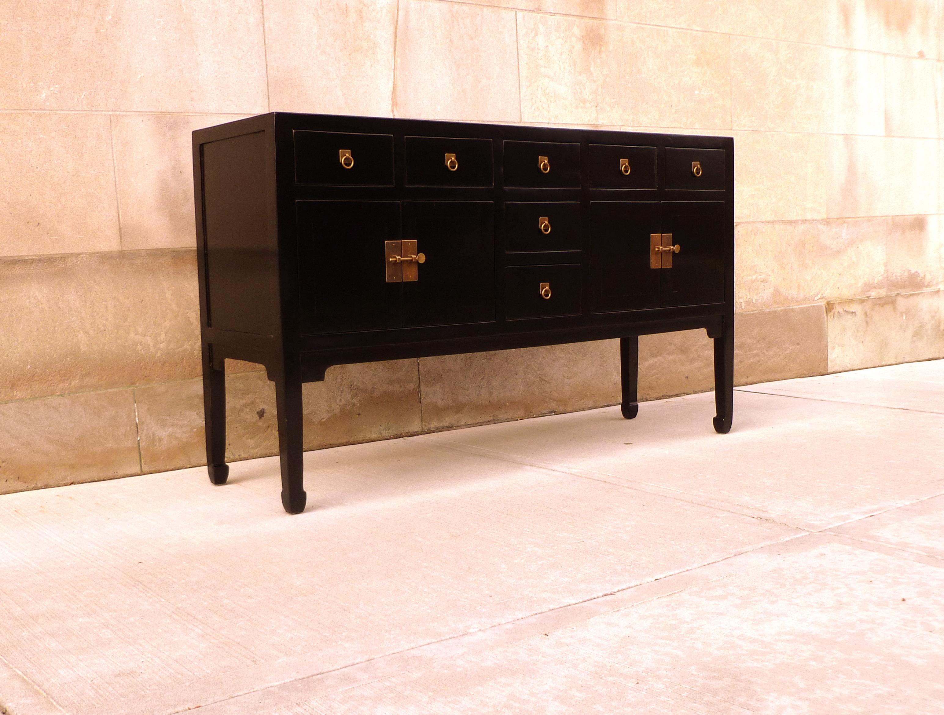 Fine Black Lacquer Sideboard For Sale 3
