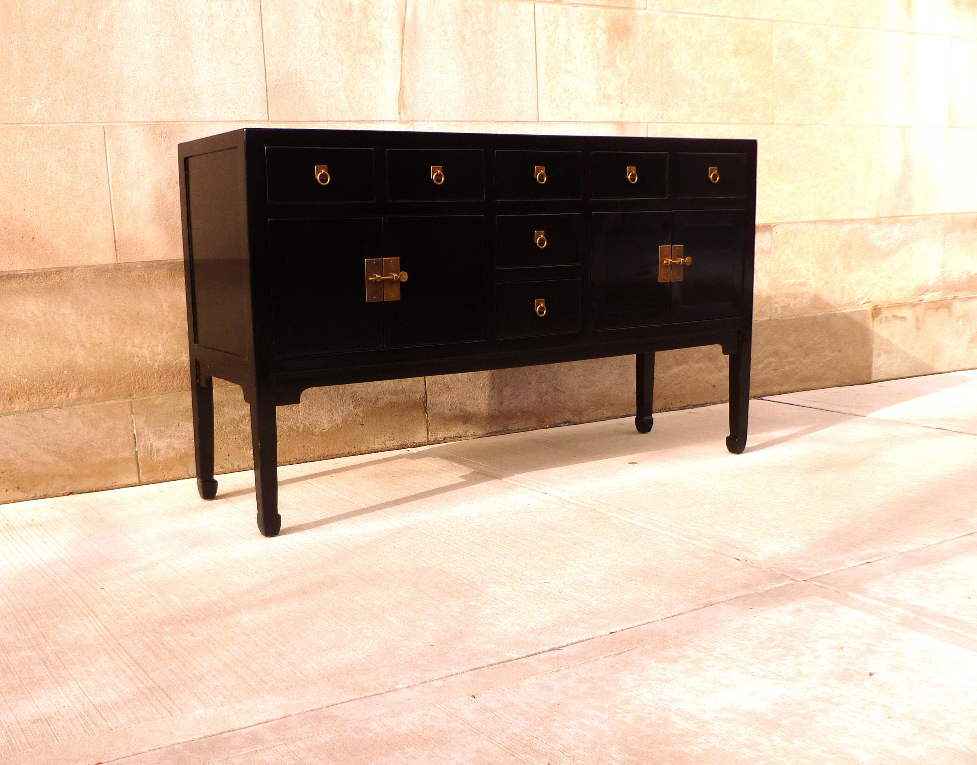 Fine Black Lacquer Sideboard For Sale 2