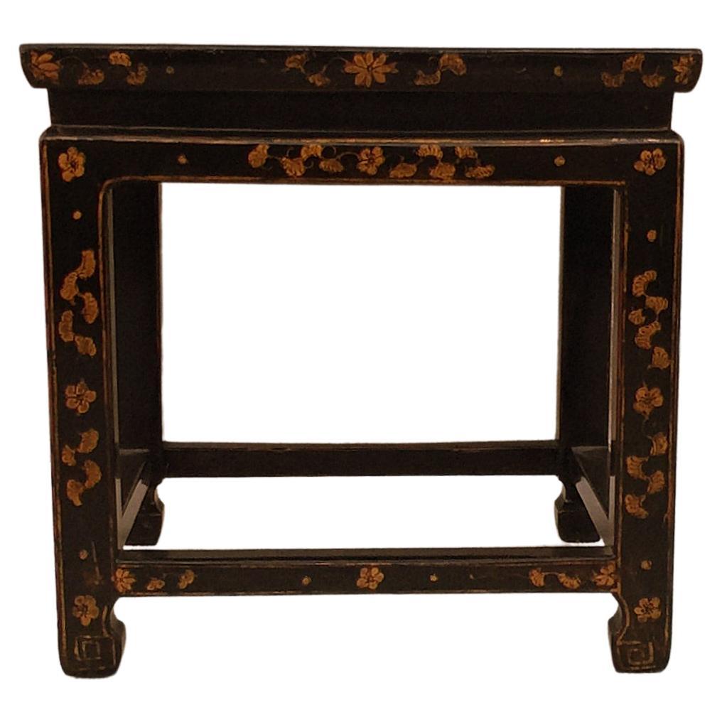 Fine Black Lacquer Stool / End Table