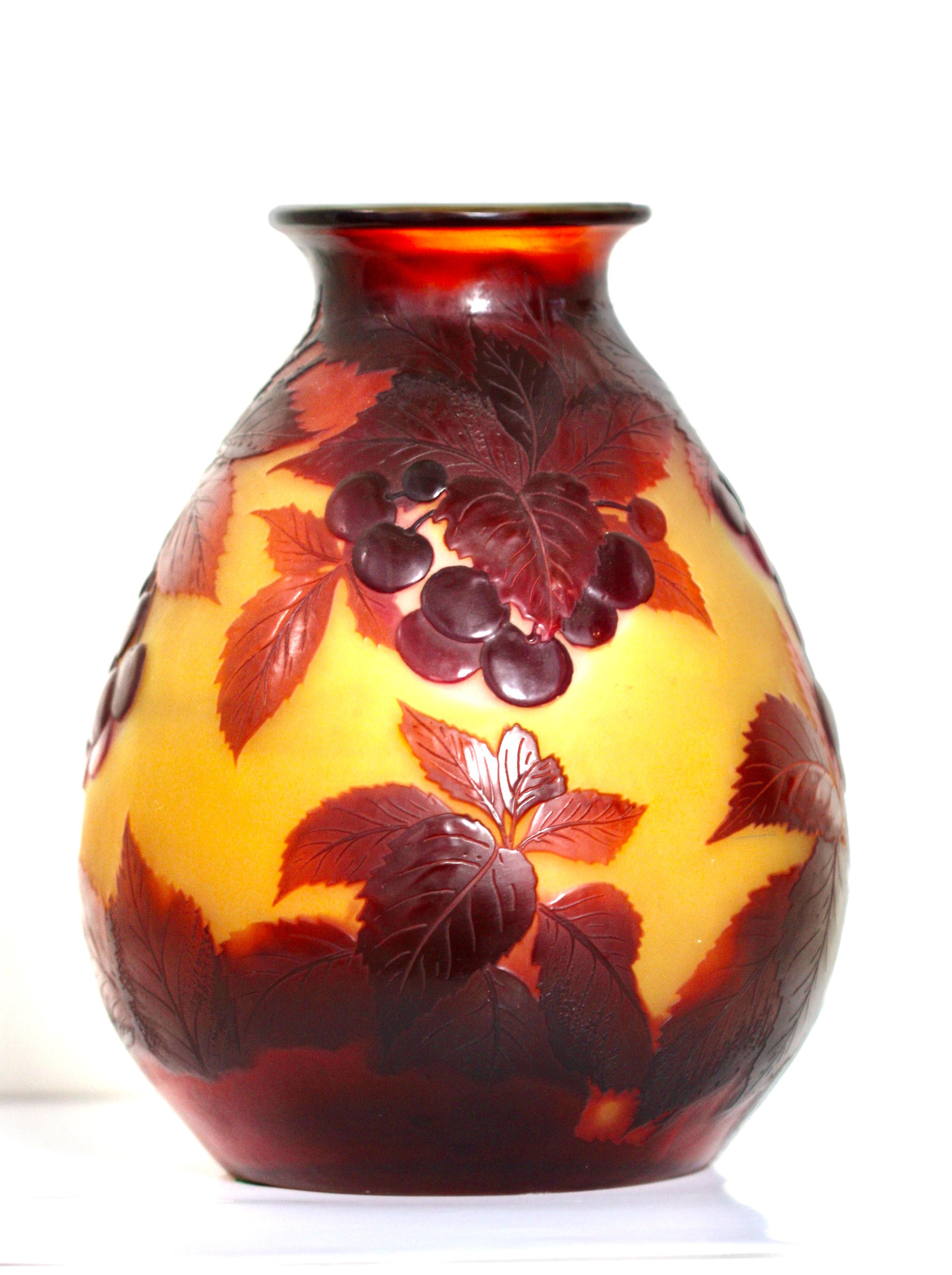 Fine 'Blow-out' Cameo Glass Vase, 'Cherry' Galle In Good Condition For Sale In West Palm Beach, FL