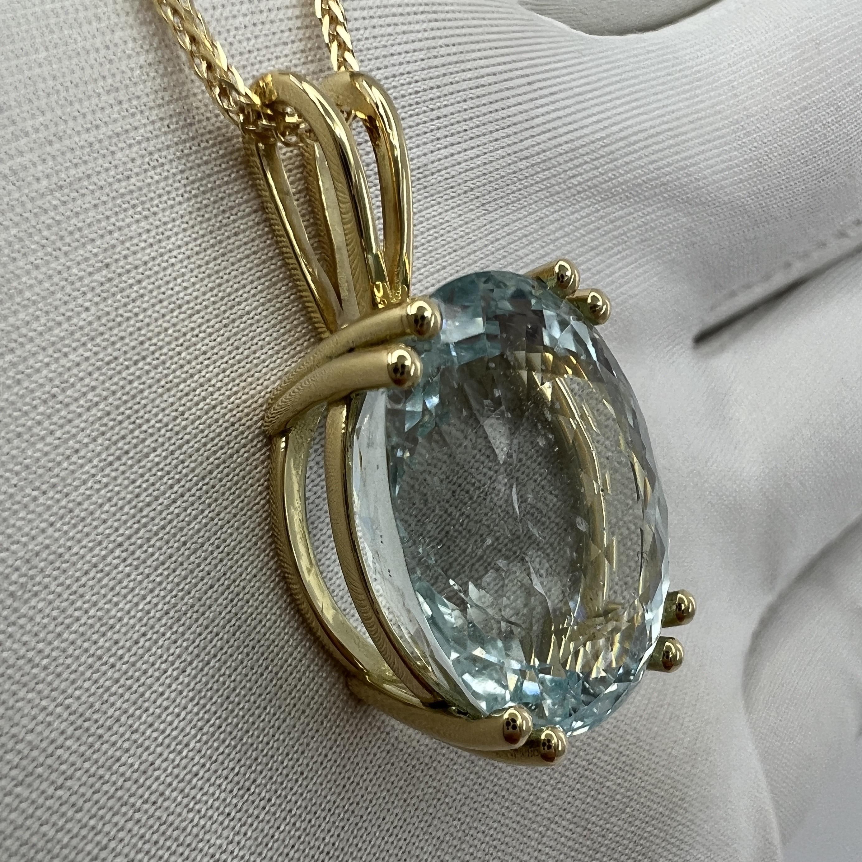Fine Blue Aquamarine 17.68 Carat Oval Cut 18k Yellow Gold Pendant Necklace 6