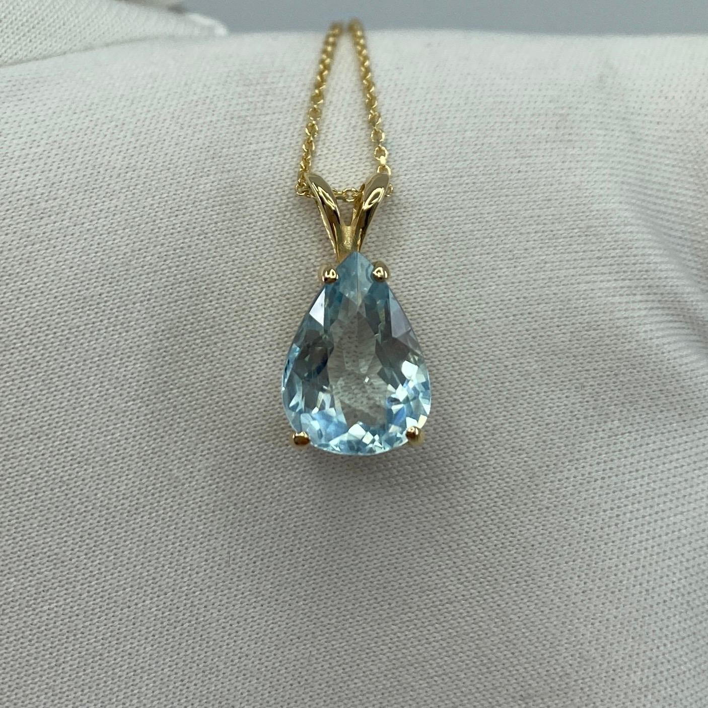 Fine Blue Aquamarine 2.20 Carat Pear Teardrop Cut Yellow Gold Pendant Necklace 2