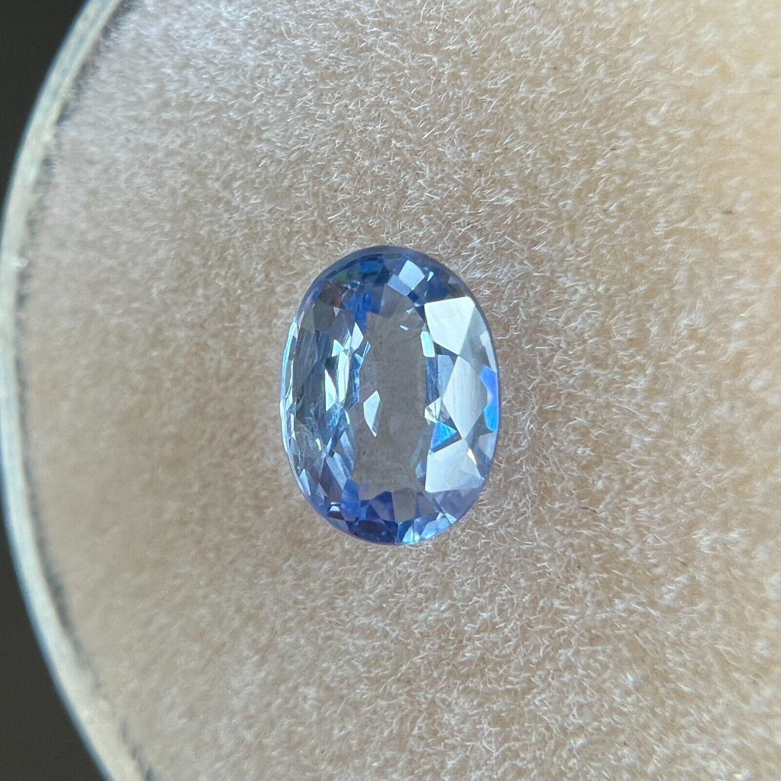 Taille ovale Fine pierre précieuse non sertie de Ceylan, saphir bleu de 0,85 carat, taille ovale, rare en vente