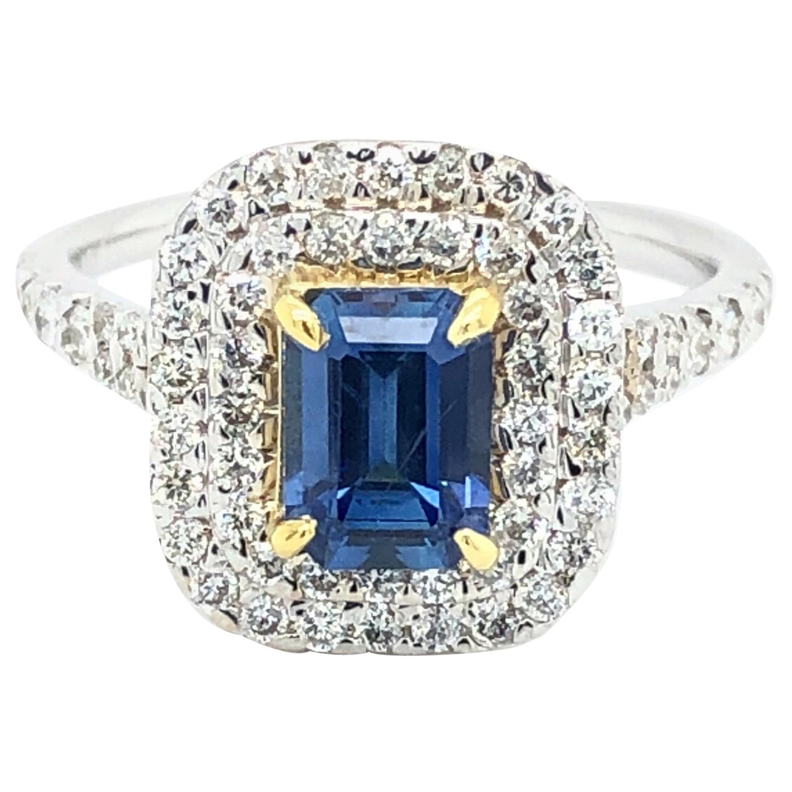 Fine Blue Sapphire and Diamond Ring 18 Karat Gold