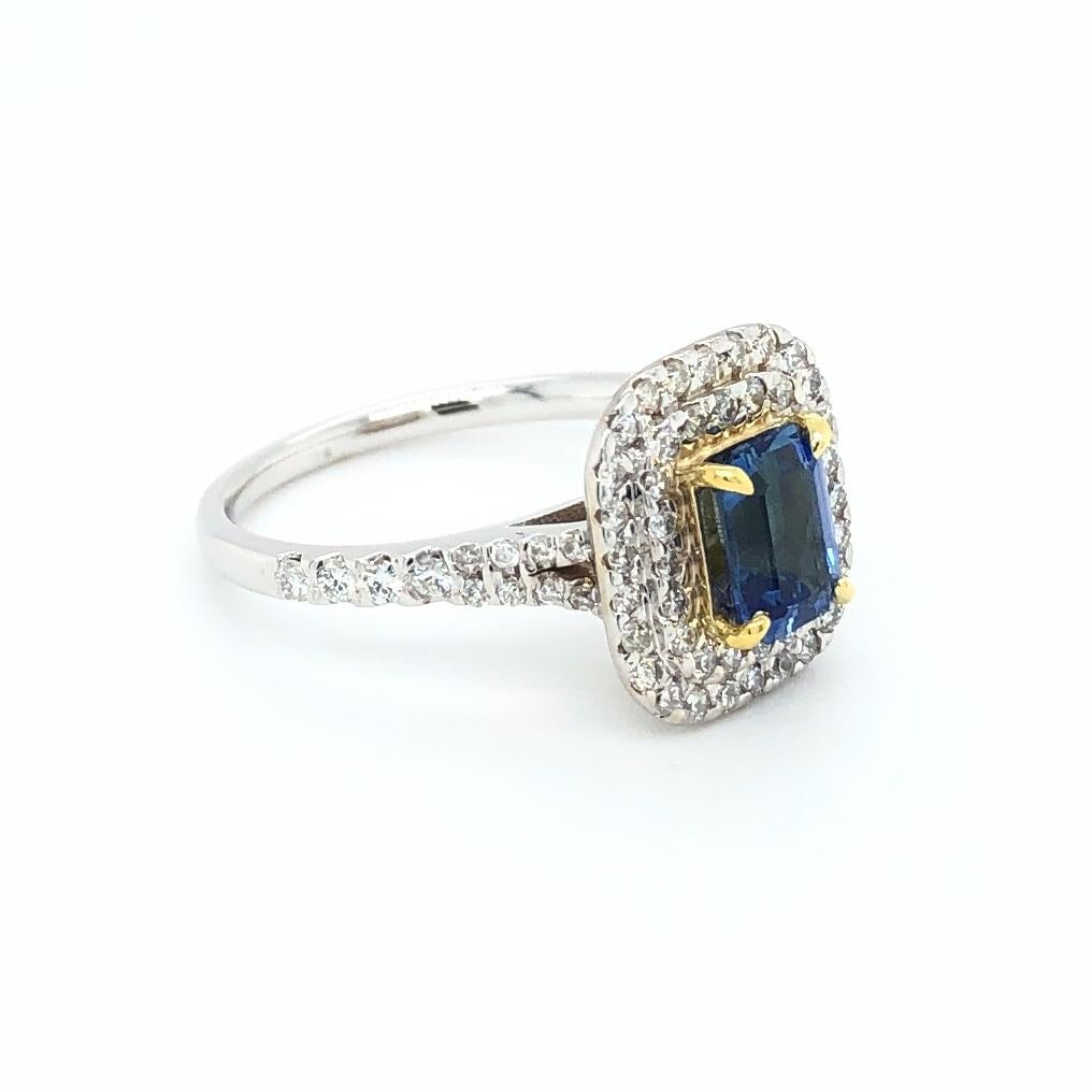 Fine Blue Sapphire and Diamond Ring 18 Karat Gold In New Condition In Miami, FL