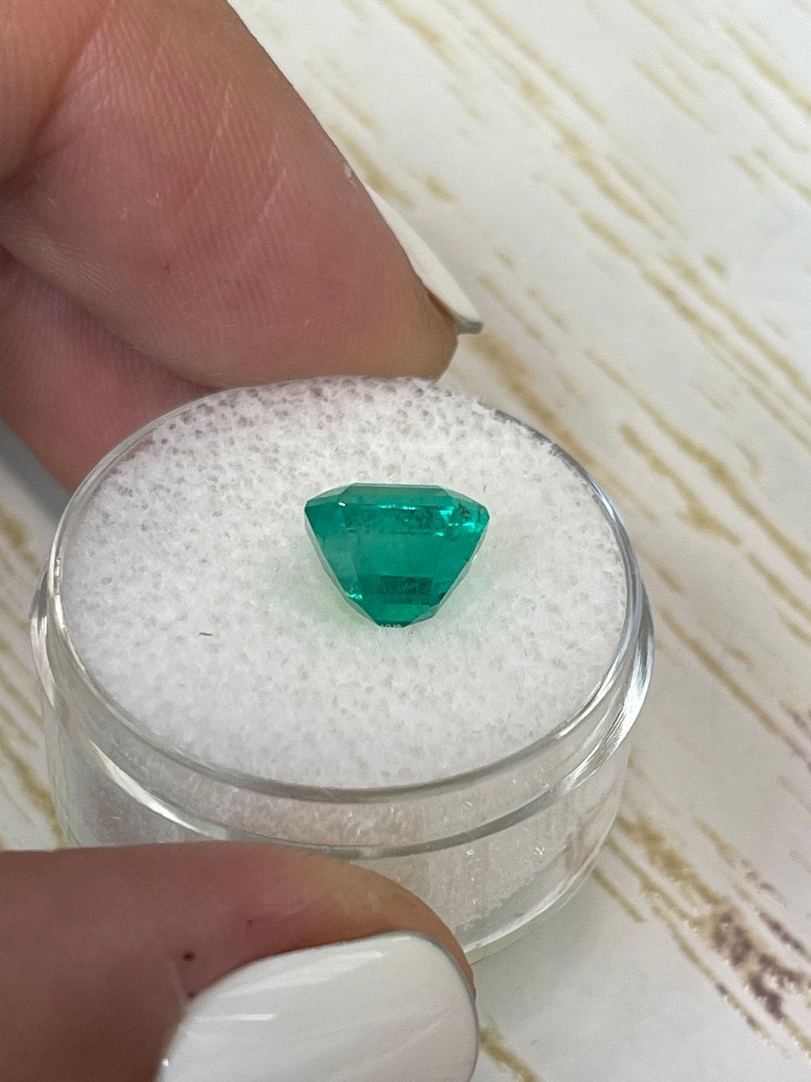 De las mujeres Gema Esmeralda Colombiana Fina Verde Azulada Talla Esmeralda de 2,73 Quilates - Piedra de Nacimiento de Mayo en venta