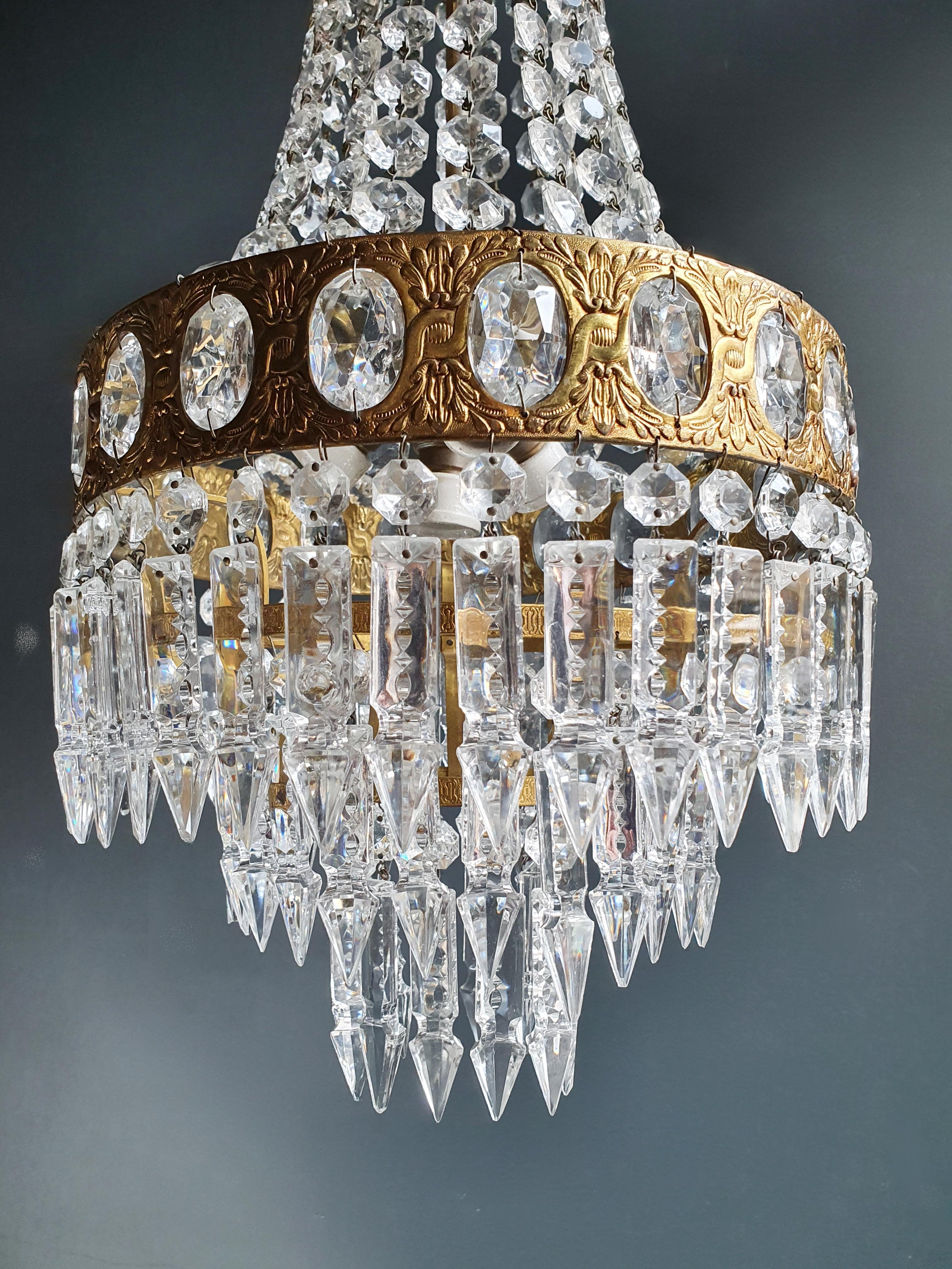 Fine Brass Empire Sac a Pearl Chandelier Crystal Antique Small In Good Condition In Berlin, DE