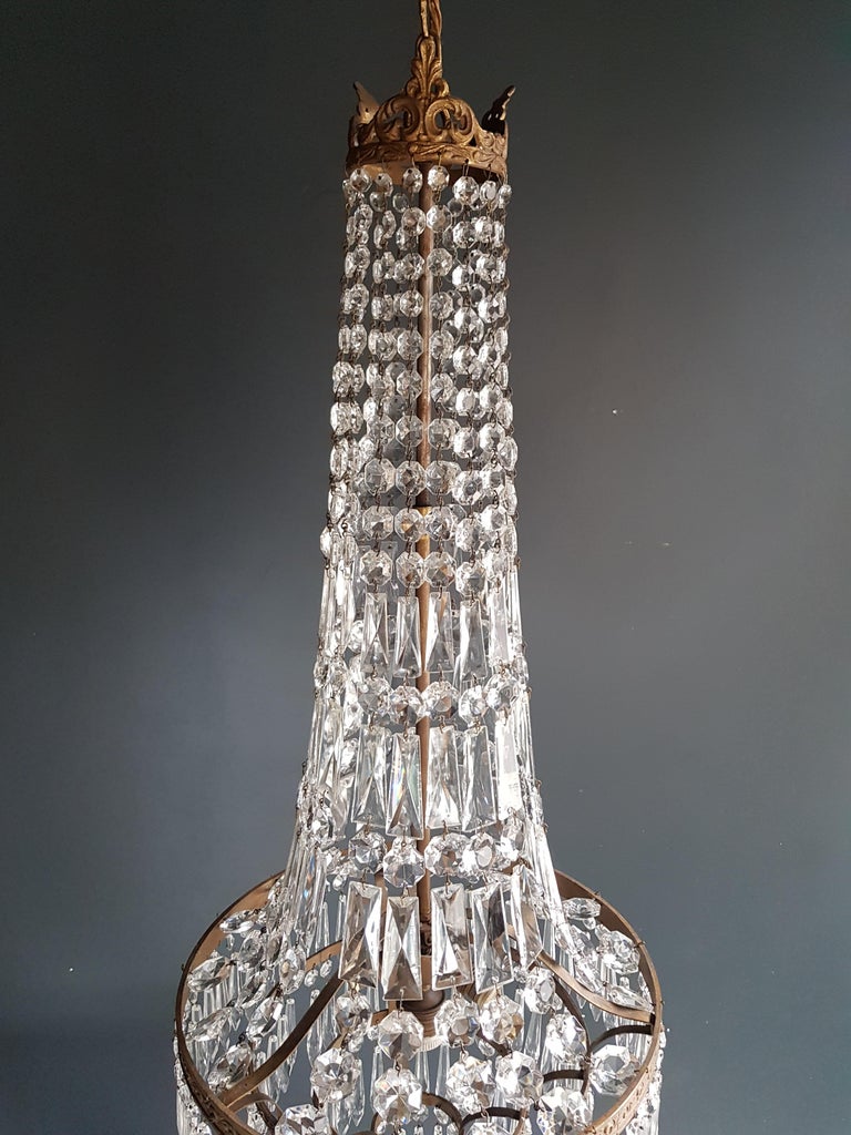 Mid-20th Century Fine Brass Empire Sac a Pearl Chandelier Crystal Lustre Ceiling Lamp Antique For Sale