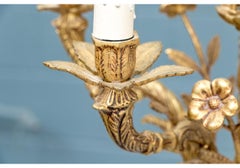 Feiner Messing-Kronleuchter mit Blumendekor