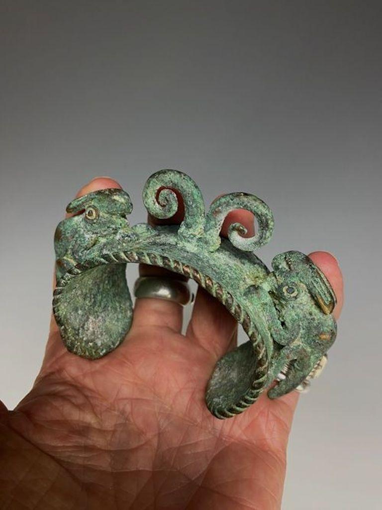 Brazalete de bronce fino con dos animales. Burkina Faso/Ghana en venta 3