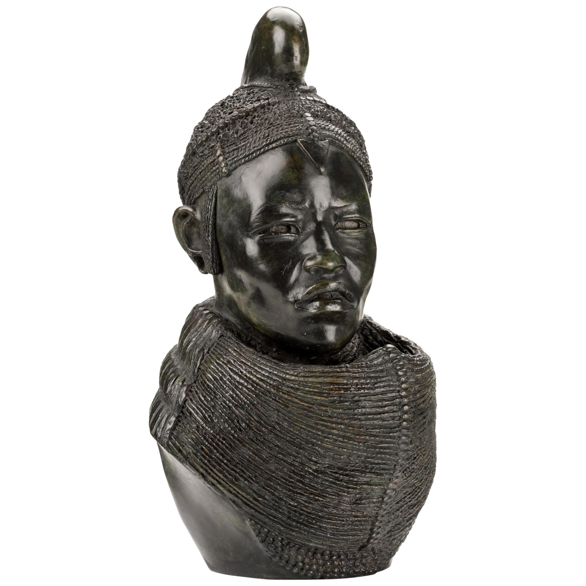 Buste en bronze fin d'une femme Masai par Philip Reeves, né en 1958