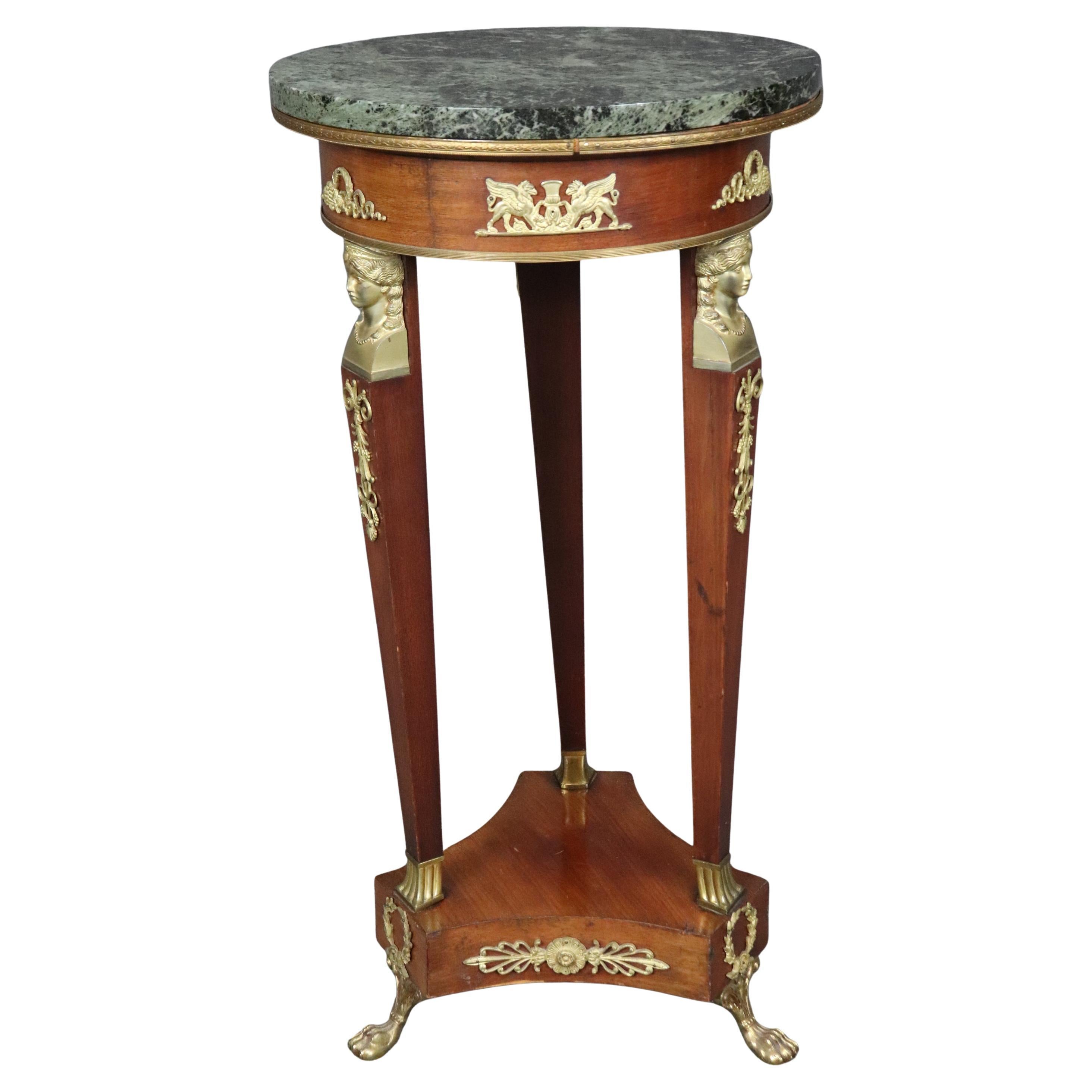 Fino soporte de pedestal de mármol Carytid Figural de Bronce Montado Imperio Francés Verdi