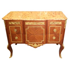 Commode française en marbre Breche D' Alep de style Louis XV montée sur bronze, vers 1900
