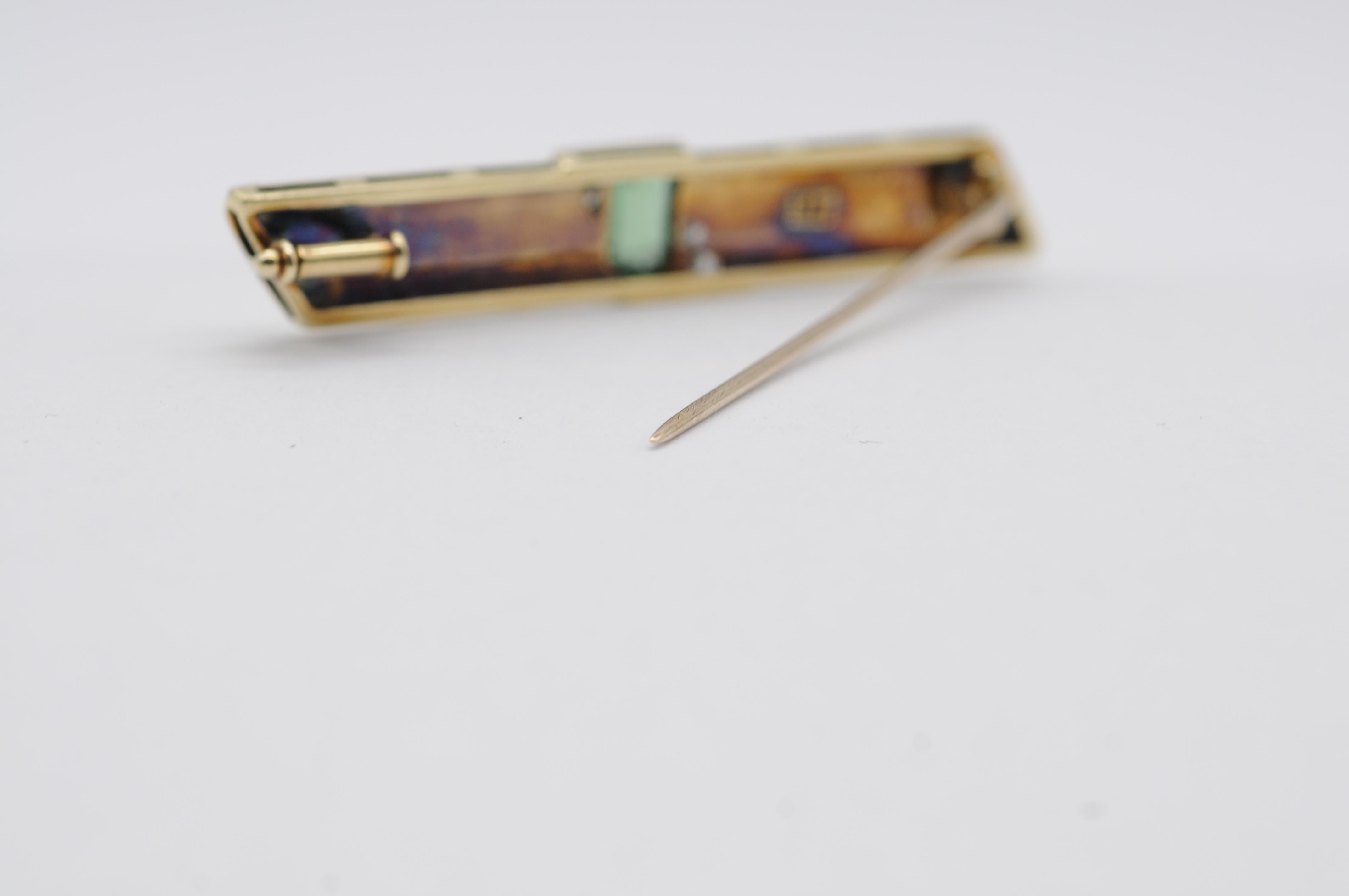 Fine brooch with tourmaline and diamonds in 14k yellow gold For Sale 4