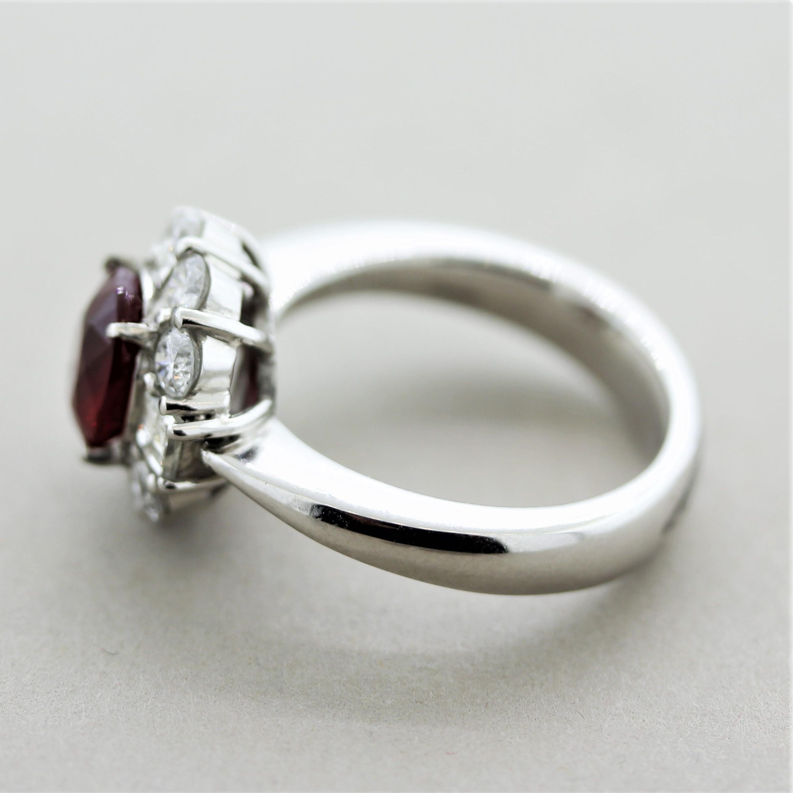 Fine Burmese Ruby Diamond Platinum Ring, GIA Certified In New Condition For Sale In Beverly Hills, CA