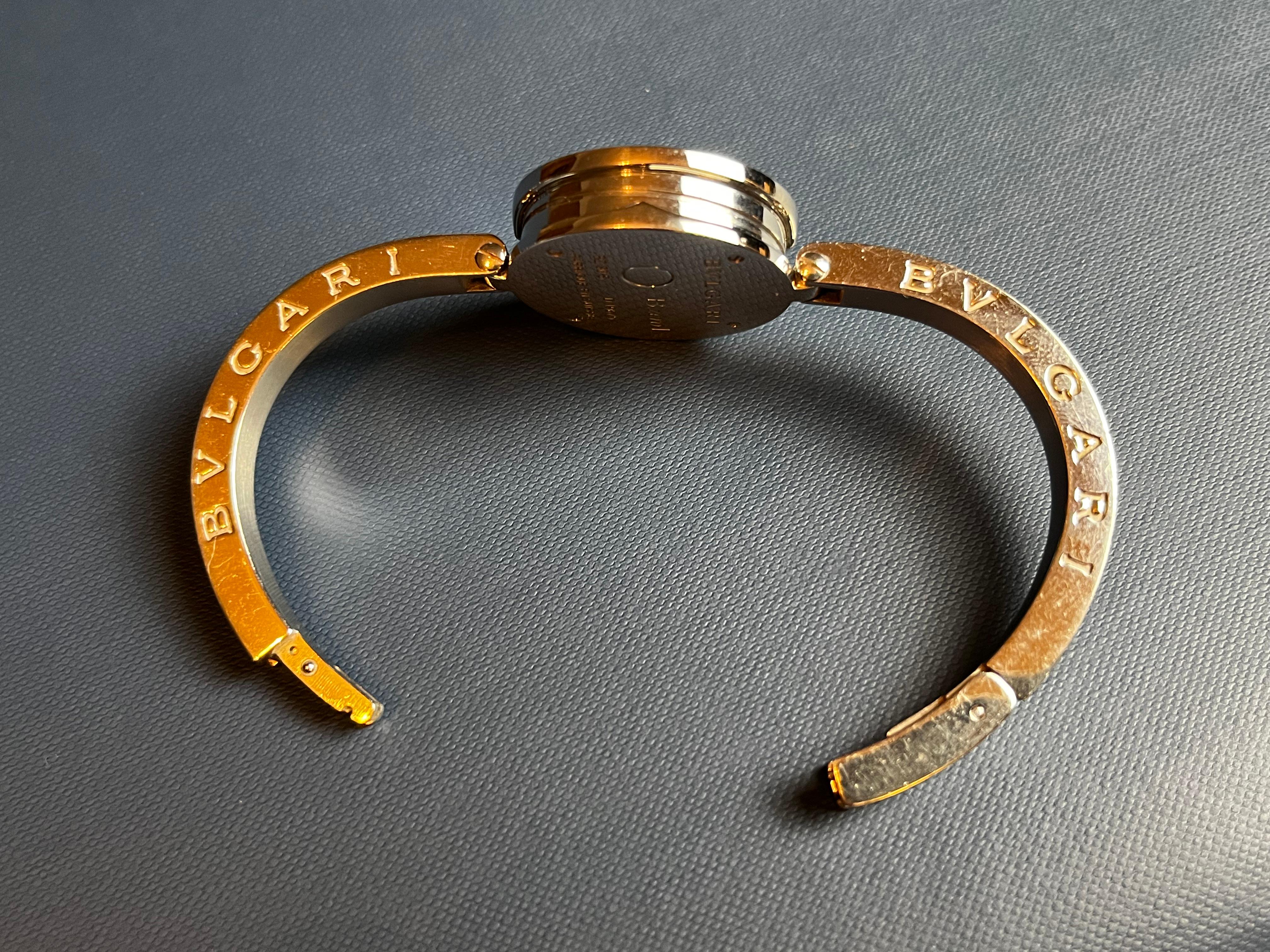 Bvlgari B.zero1 Armbanduhr aus Edelstahl, blauer Muschel und Diamantbesatz im Angebot 1