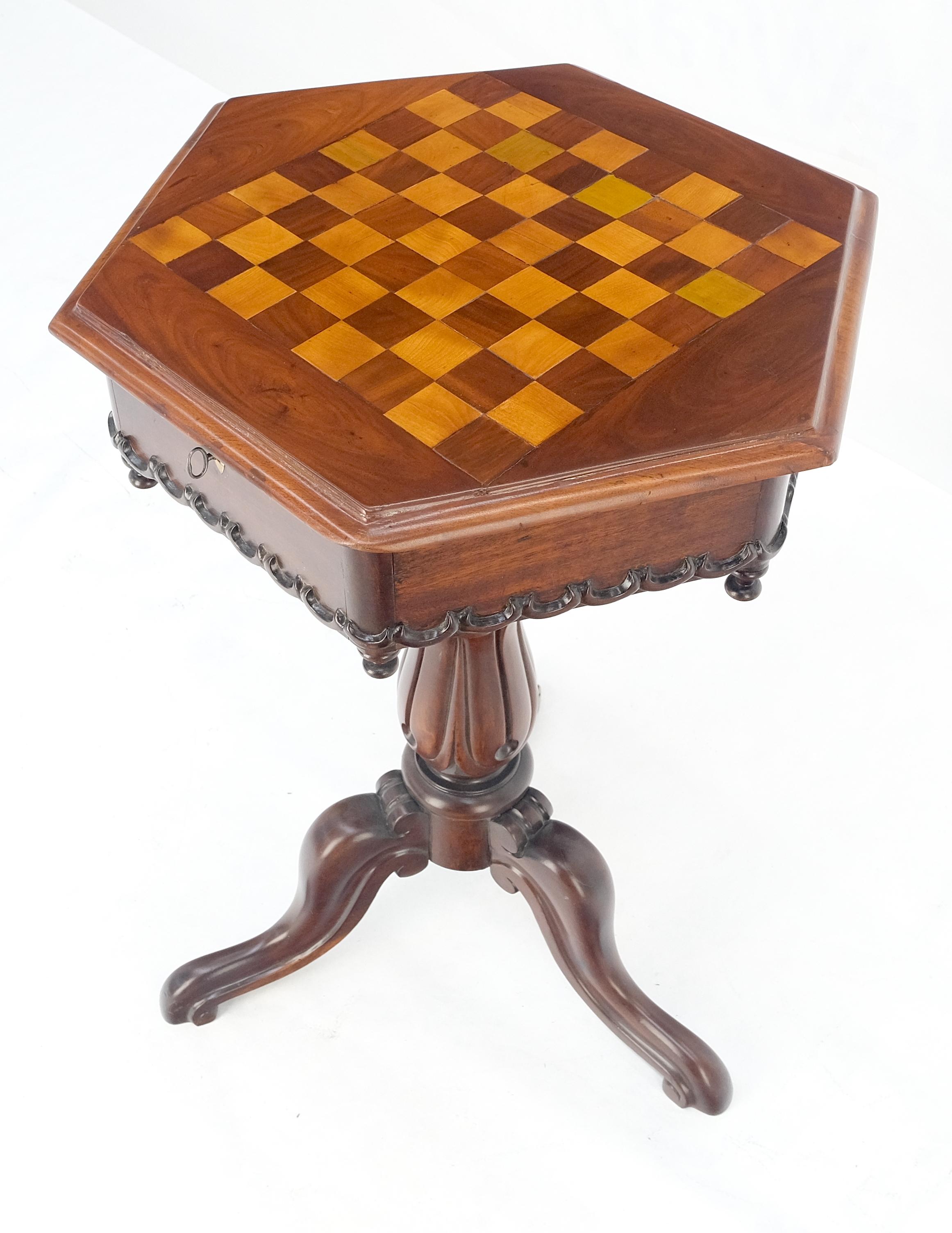 Fine c19th Century Hexagon Shape Lift Top Game Chess Board Lamp Occasional Table For Sale 2