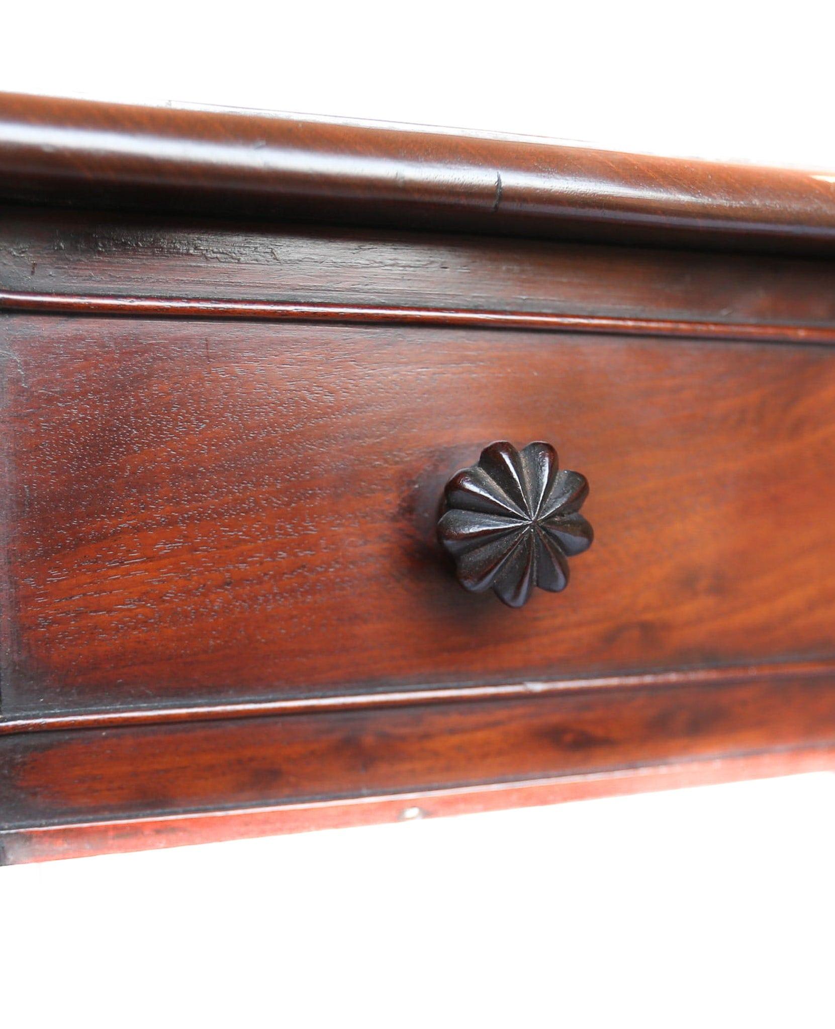 19th Century Fine C19th Gillows Mah Pembroke Table For Sale