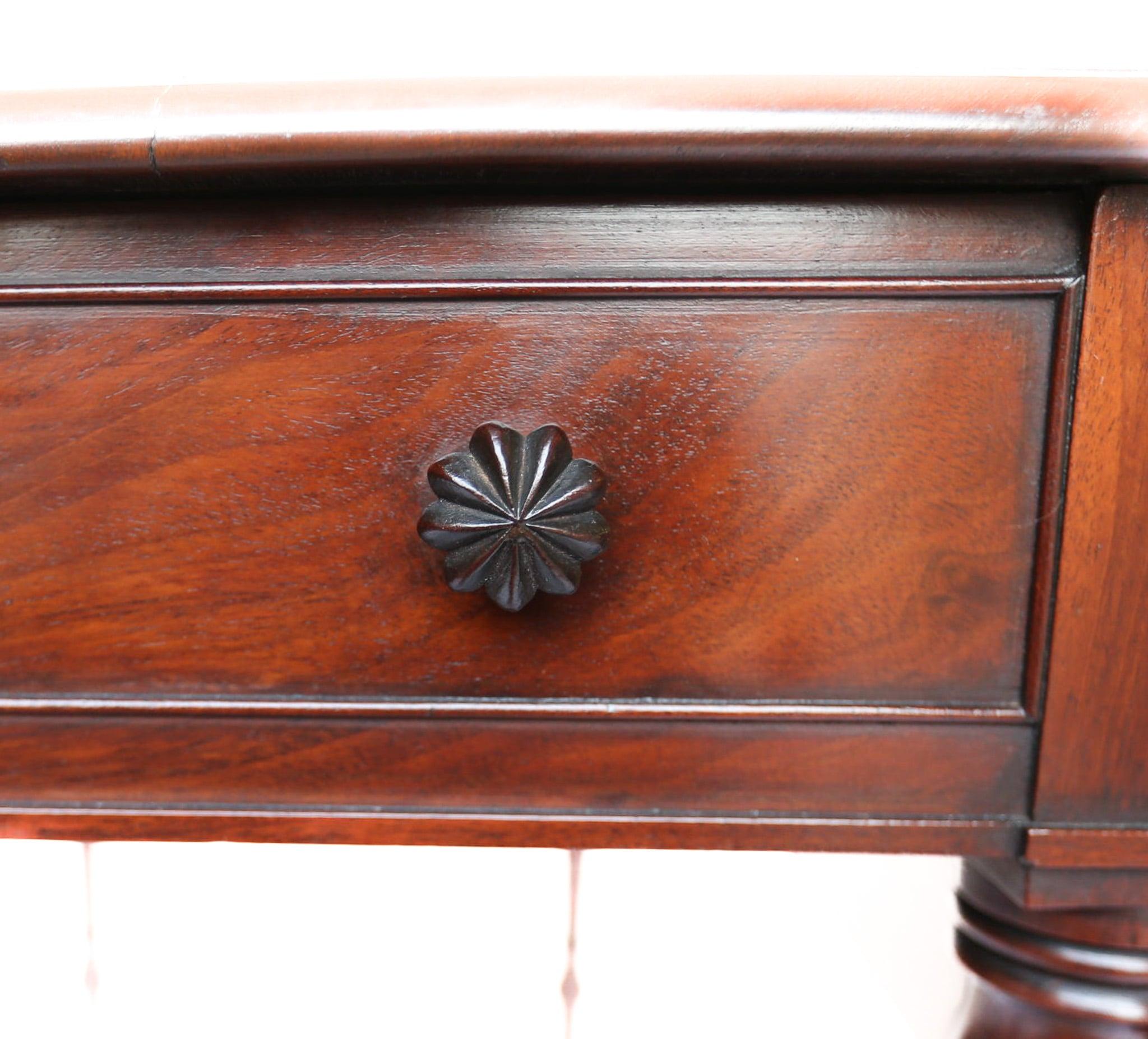 Mahogany Fine C19th Gillows Mah Pembroke Table For Sale