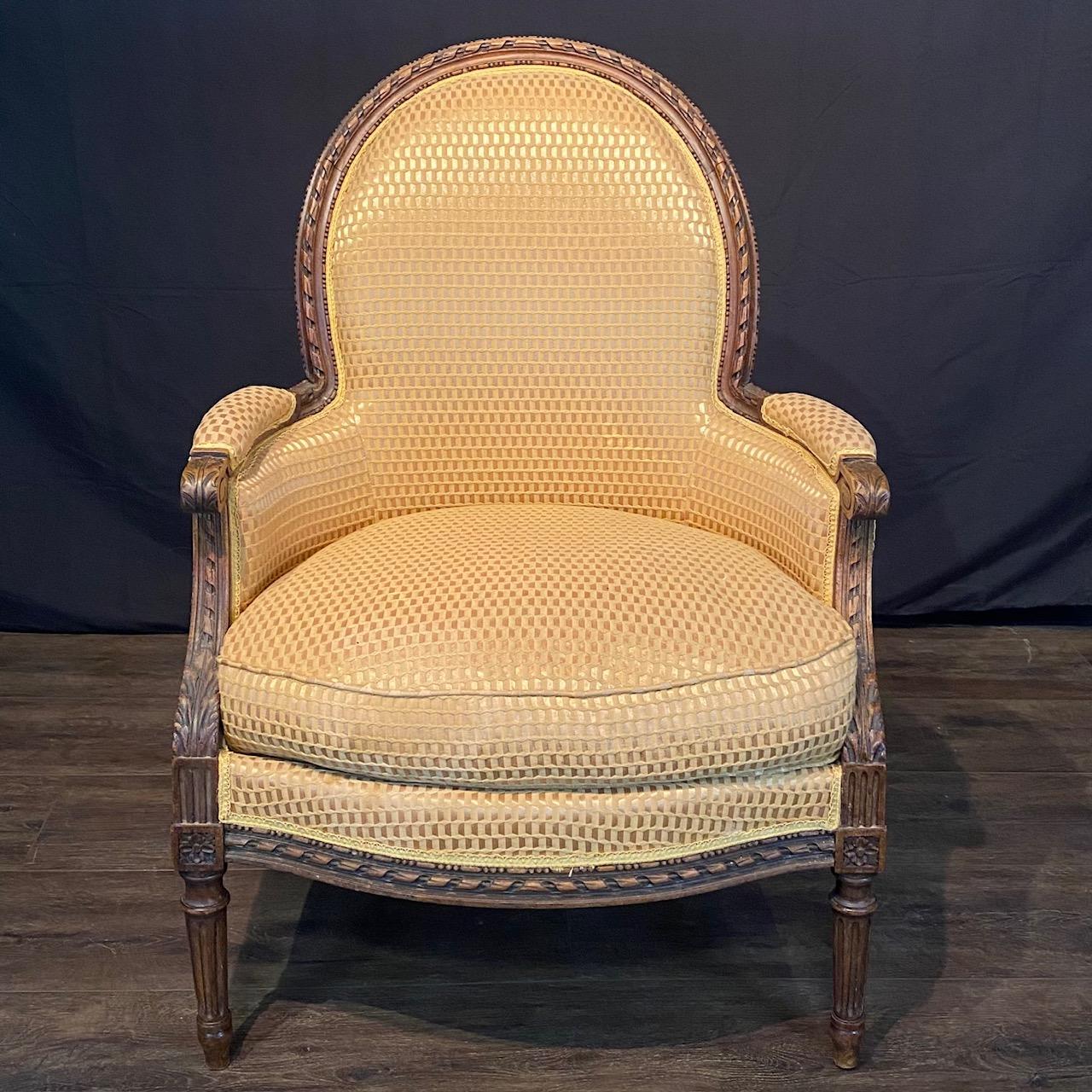 Sillón o Silla Bergere Francés Luis XVI Fino Tallado en venta 5