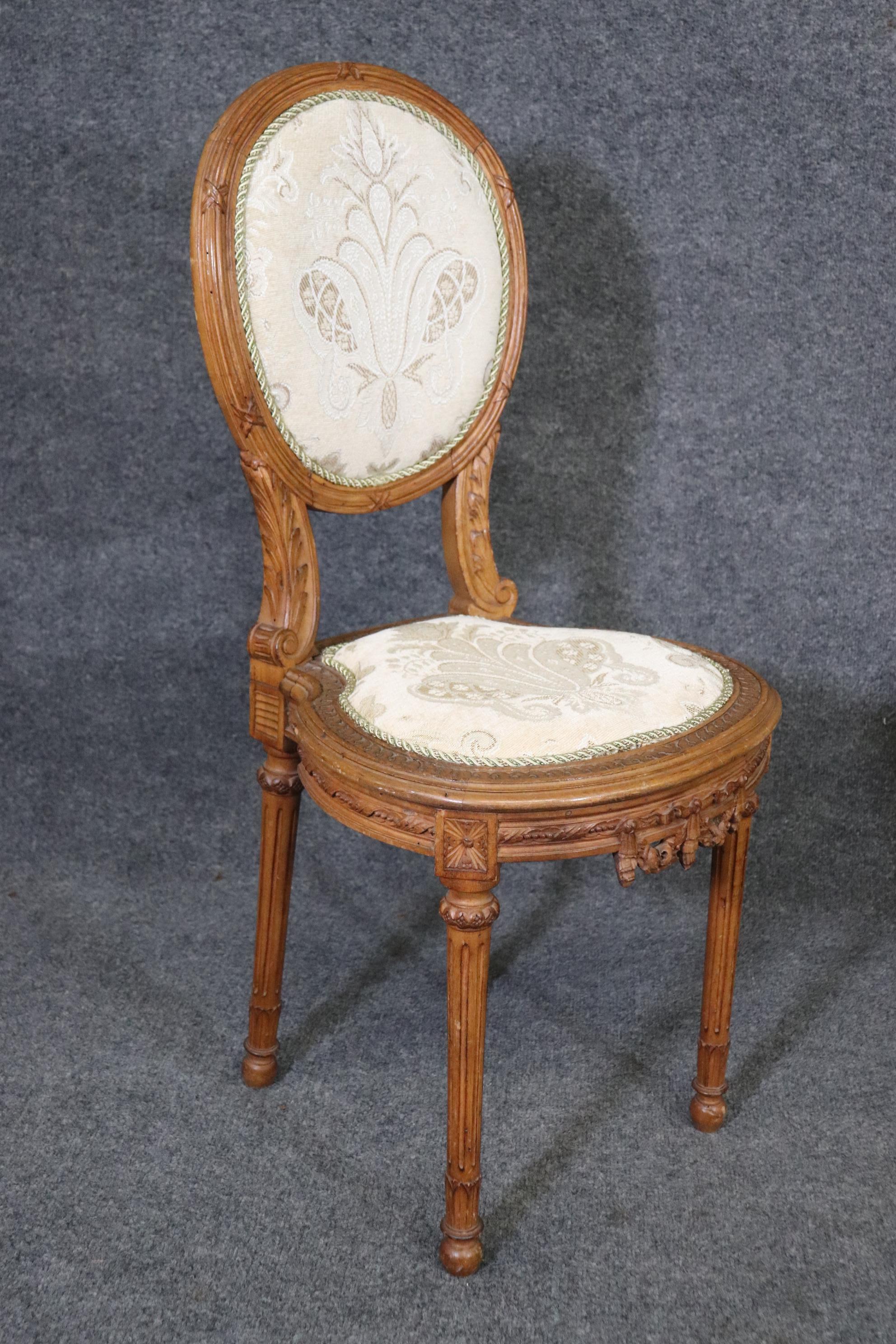 Fine Carved Pair French Louis XVI Style Cameo Back Side Chairs, Circa 1940 For Sale 2