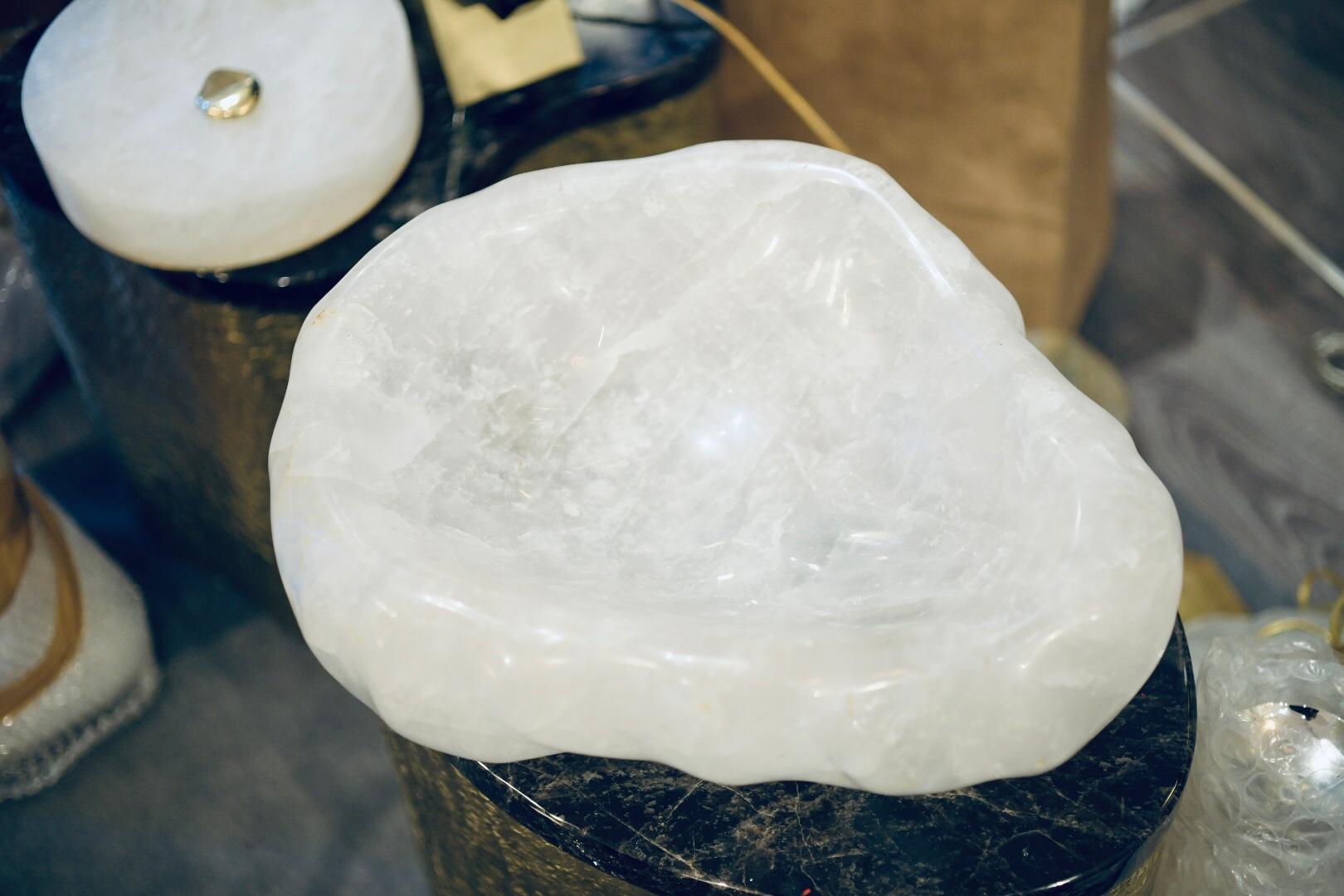 Cristal de roca tallado fino  Tazón Cuarzo en venta