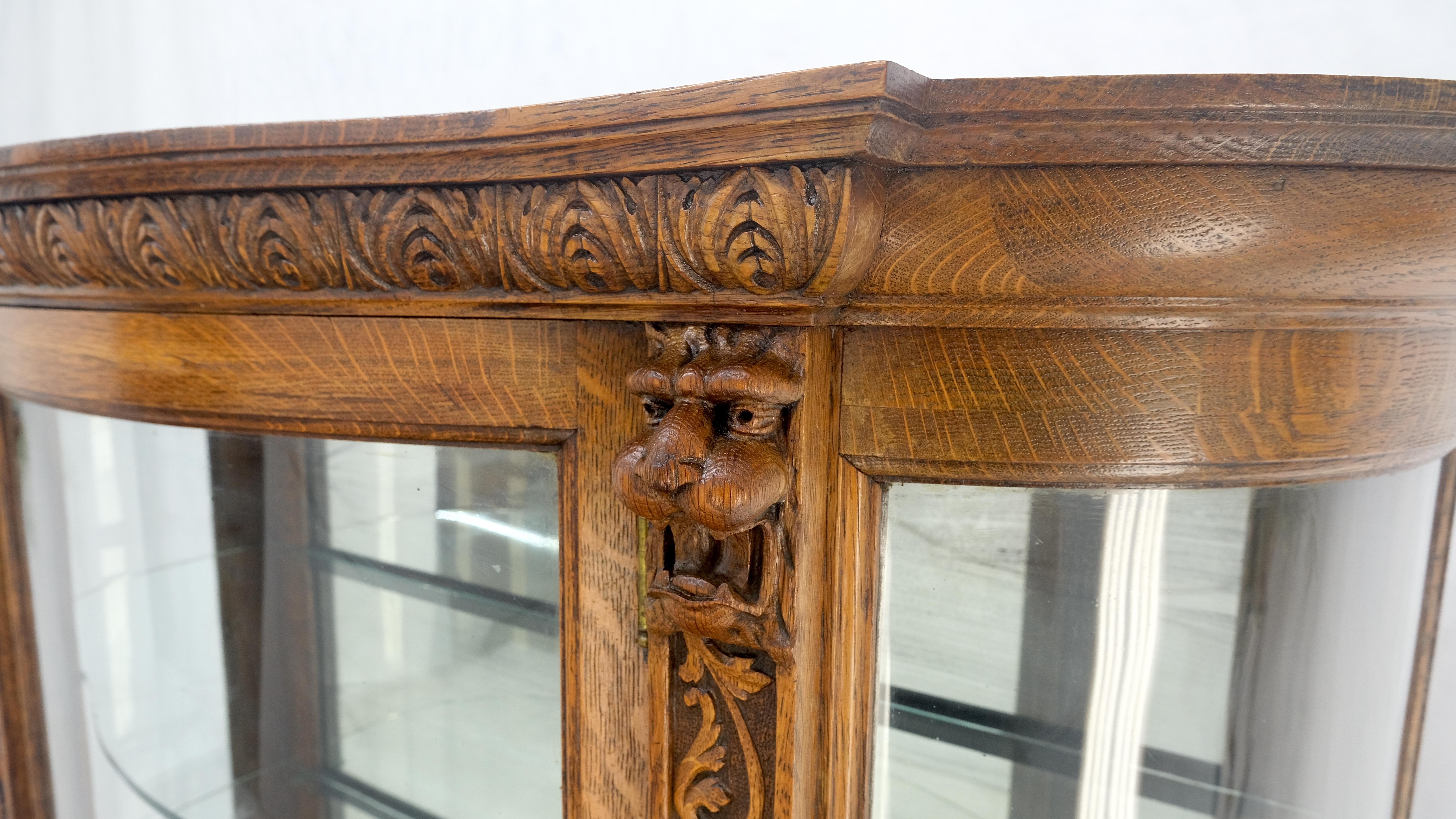 Fine Carved Tiger Oak Lion Feet & Head Curved Glass China Cabinet c1880s MINT! In Good Condition For Sale In Rockaway, NJ