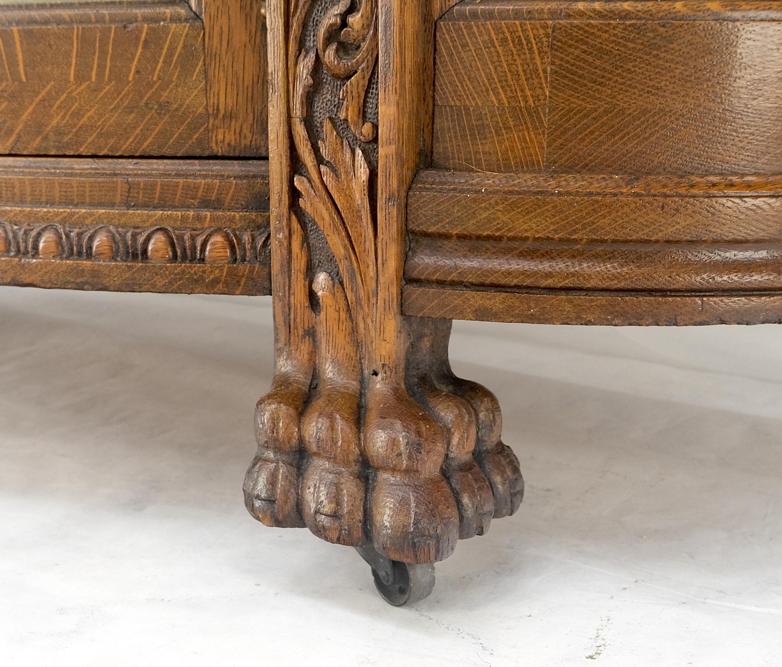 Fine Carved Tiger Oak Lion Feet & Head Curved Glass China Cabinet c1880s MINT! For Sale 4